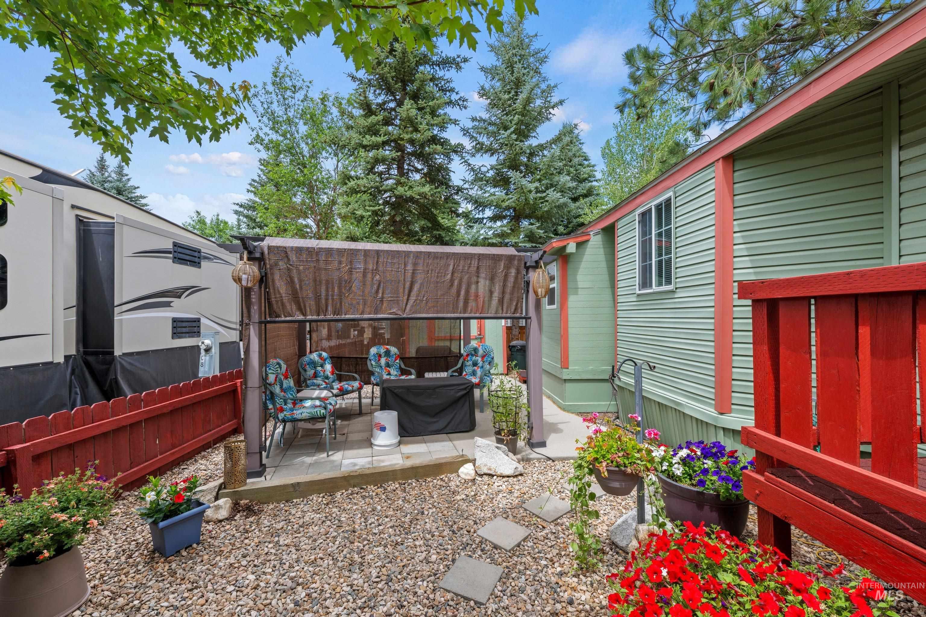 514 W Sawyer, Cascade, Idaho 83611, 1 Bedroom, 1 Bathroom, Residential For Sale, Price $170,000, 98993271
