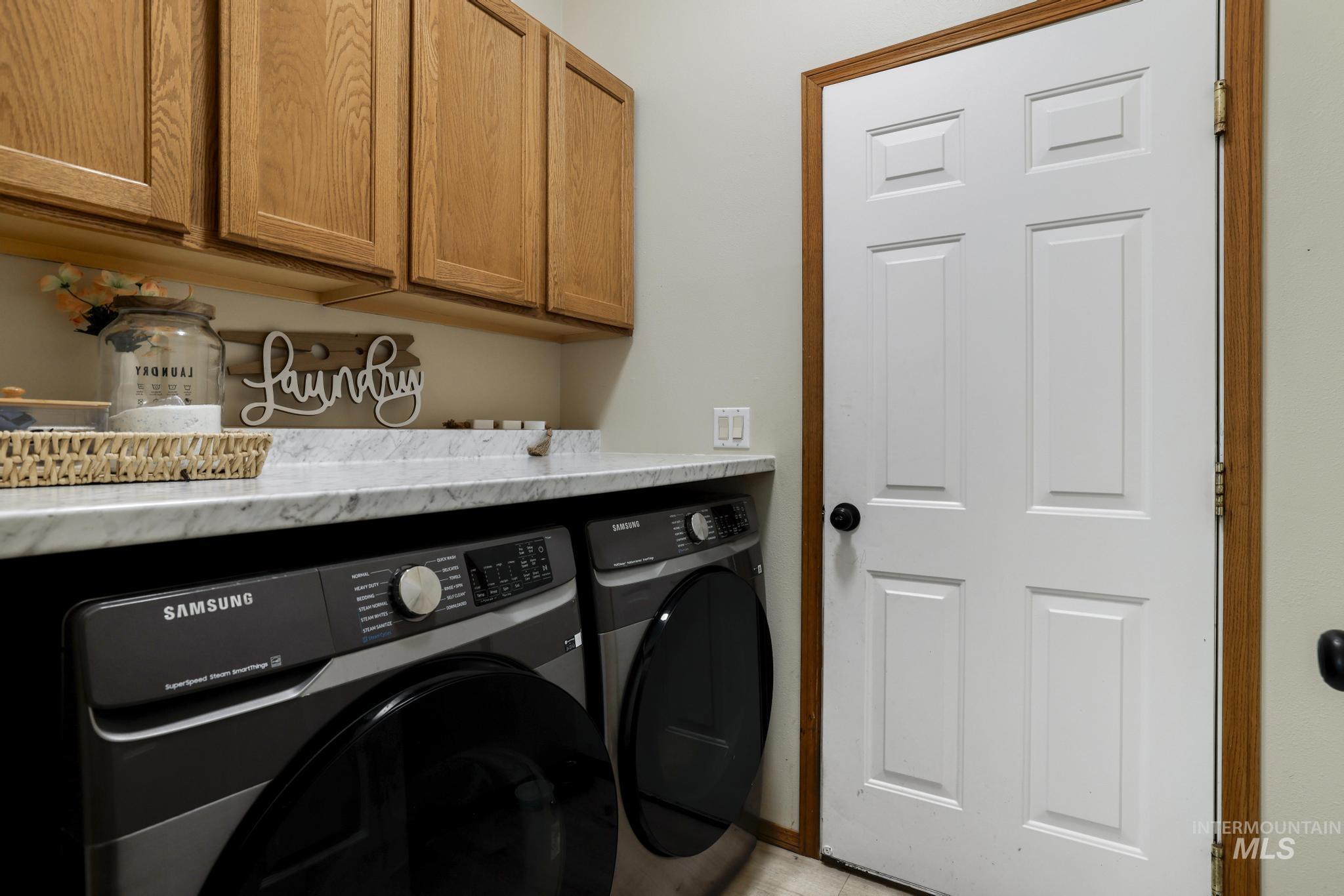 457 Eastgate Dr., Twin Falls, Idaho 83301, 4 Bedrooms, 2 Bathrooms, Residential For Sale, Price $420,000,MLS 98993272