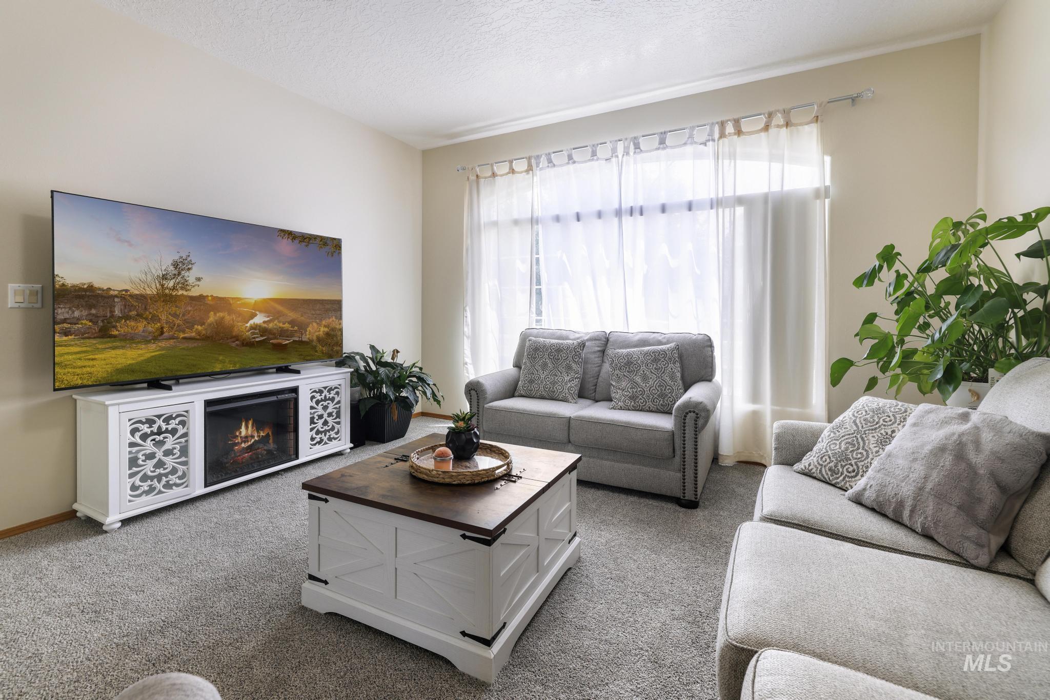457 Eastgate Dr., Twin Falls, Idaho 83301, 4 Bedrooms, 2 Bathrooms, Residential For Sale, Price $420,000,MLS 98993272
