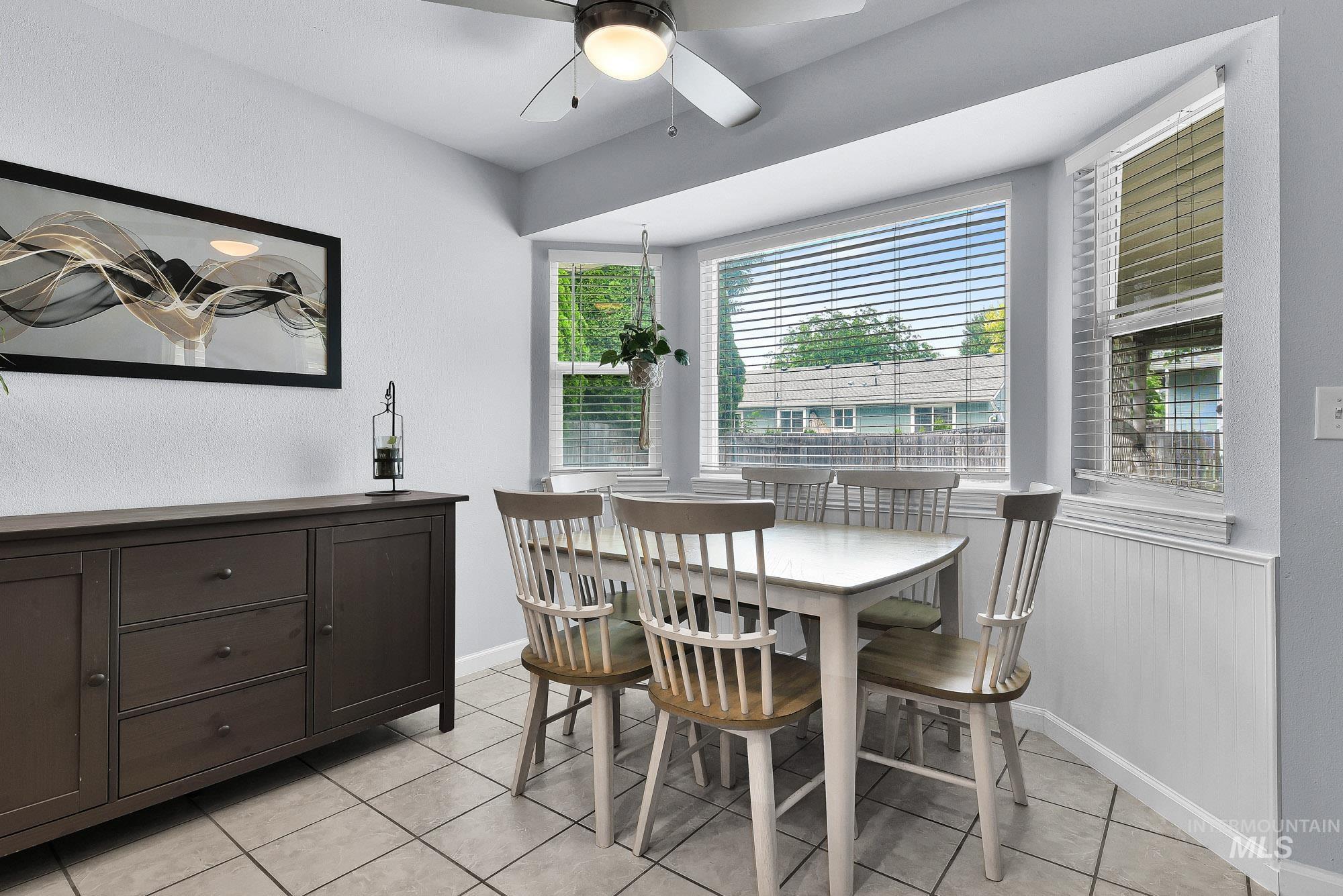 2566 W Willard St, Meridian, Idaho 83642, 3 Bedrooms, 2 Bathrooms, Residential For Sale, Price $425,000,MLS 98993274