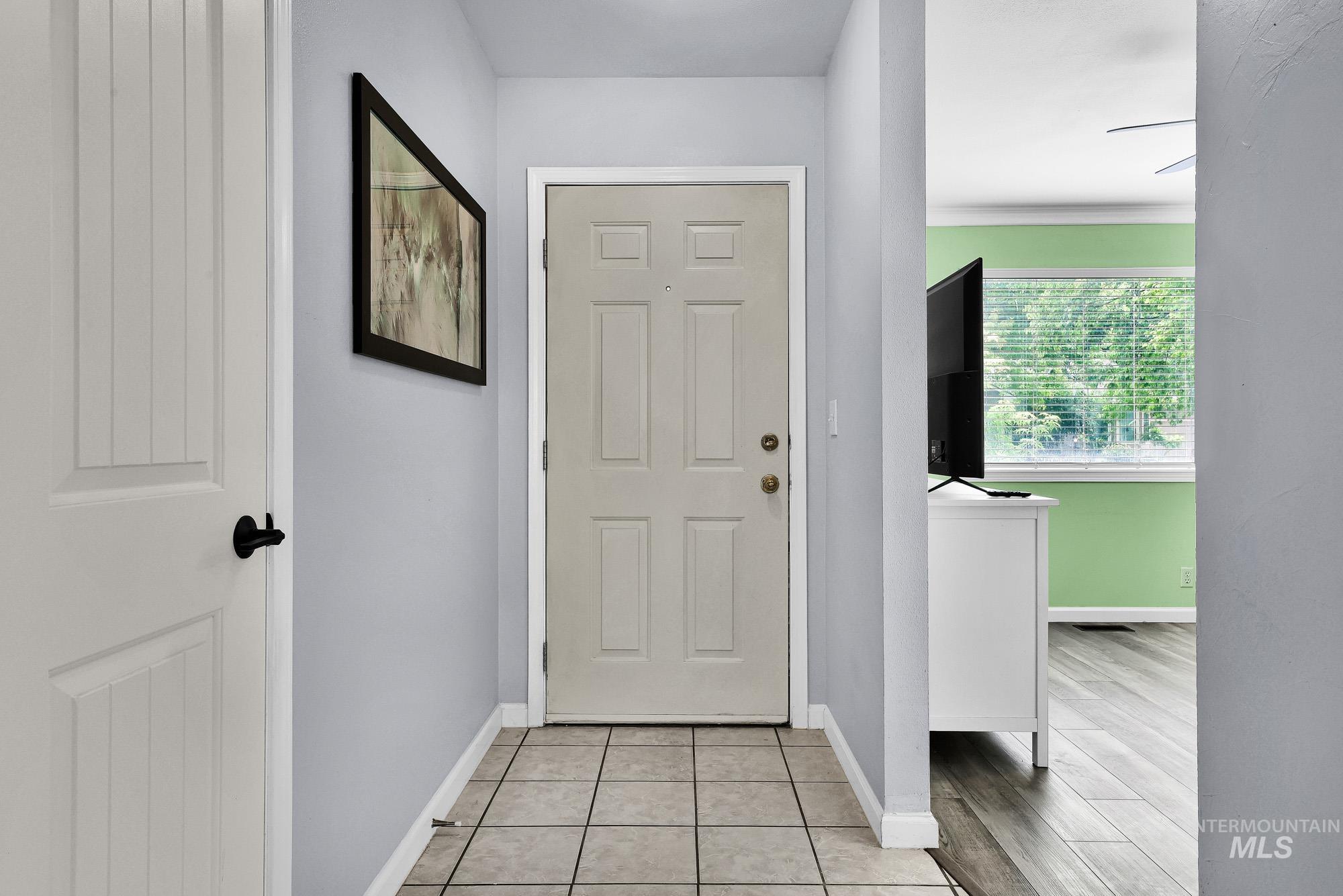 2566 W Willard St, Meridian, Idaho 83642, 3 Bedrooms, 2 Bathrooms, Residential For Sale, Price $425,000,MLS 98993274