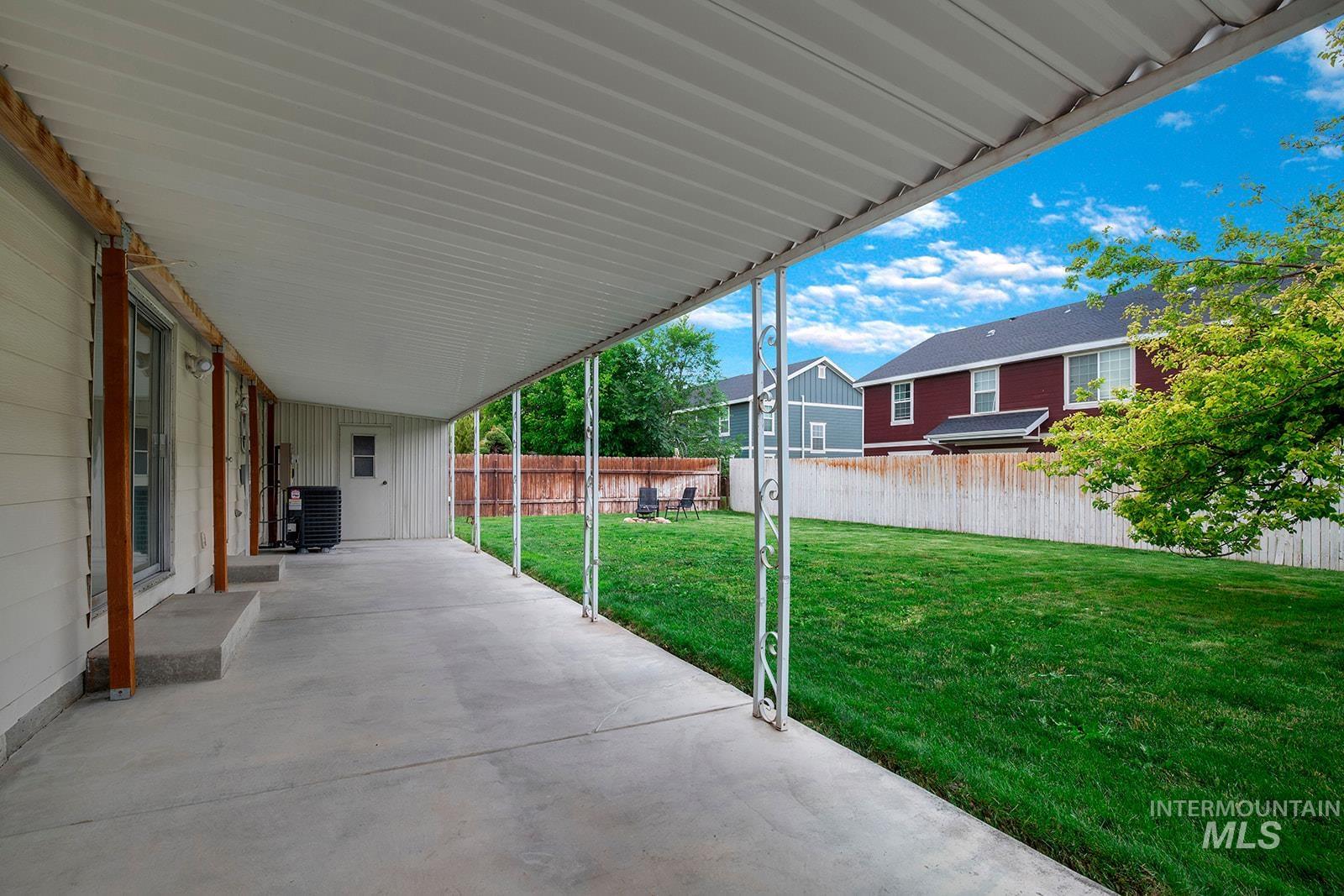 1248 Twin Villa Loop, Twin Falls, Idaho 83301, 2 Bedrooms, 2 Bathrooms, Residential For Sale, Price $259,999,MLS 98993279
