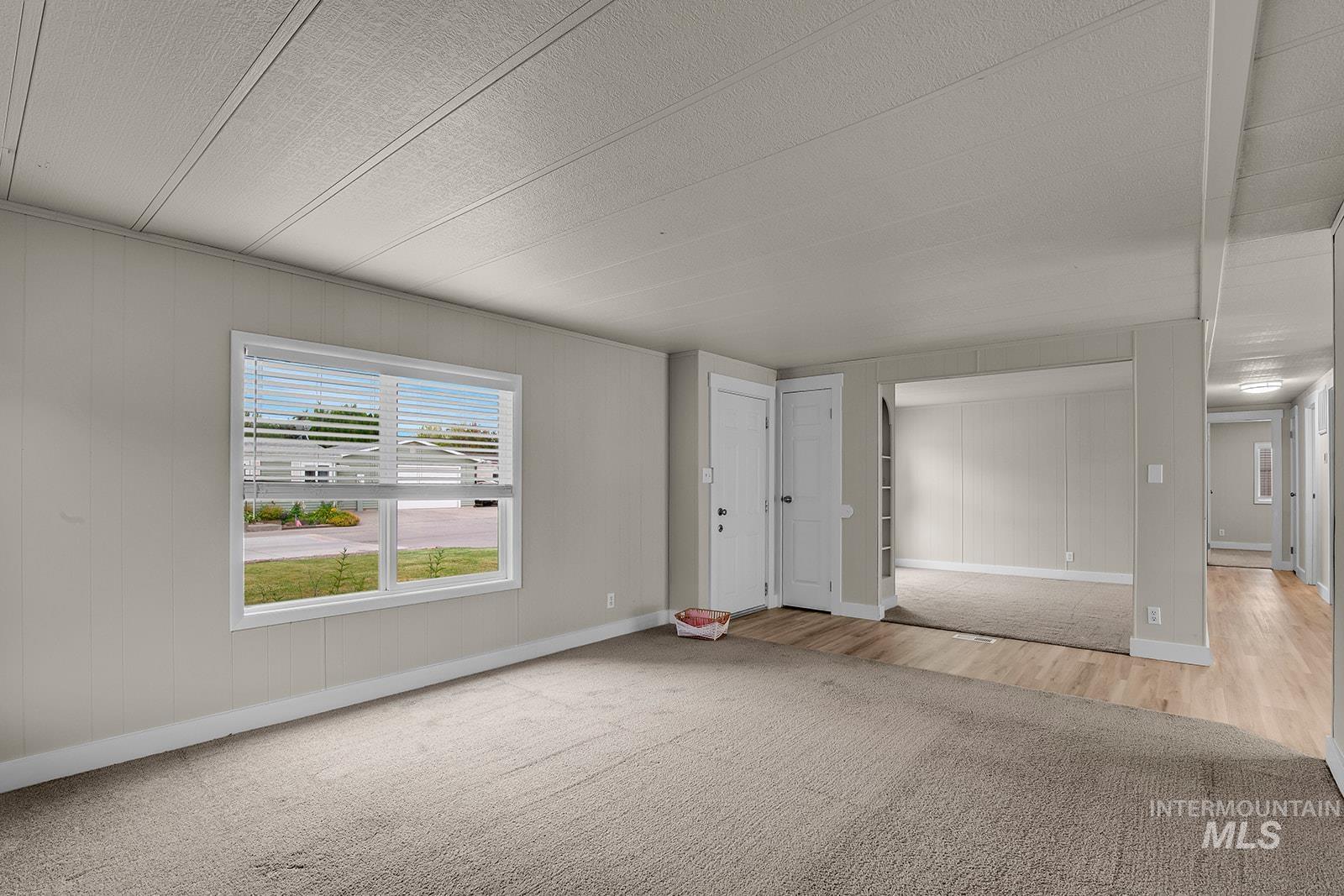 1248 Twin Villa Loop, Twin Falls, Idaho 83301, 2 Bedrooms, 2 Bathrooms, Residential For Sale, Price $259,999,MLS 98993279