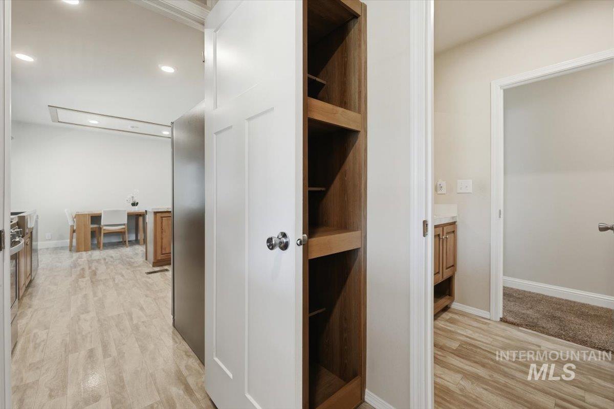 914 N Midland Blvd Trlr 21, Nampa, Idaho 83651, 2 Bedrooms, 2 Bathrooms, Residential For Sale, Price $164,900, 98993280