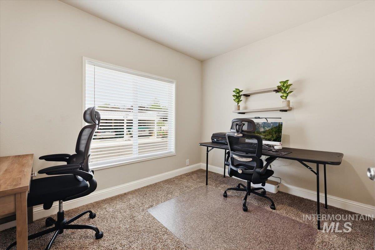 914 N Midland Blvd Trlr 21, Nampa, Idaho 83651, 2 Bedrooms, 2 Bathrooms, Residential For Sale, Price $164,900, 98993280