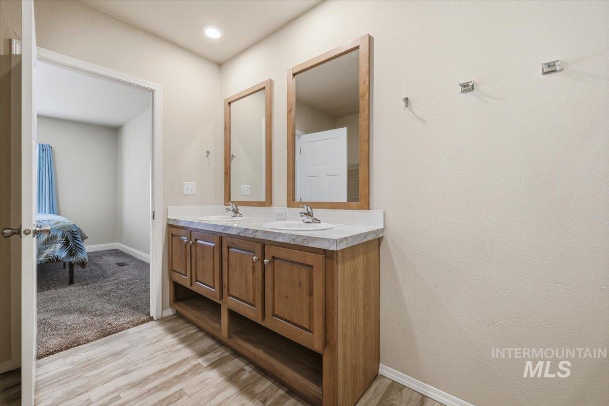 914 N Midland Blvd Trlr 21, Nampa, Idaho 83651, 2 Bedrooms, 2 Bathrooms, Residential For Sale, Price $164,900, 98993280