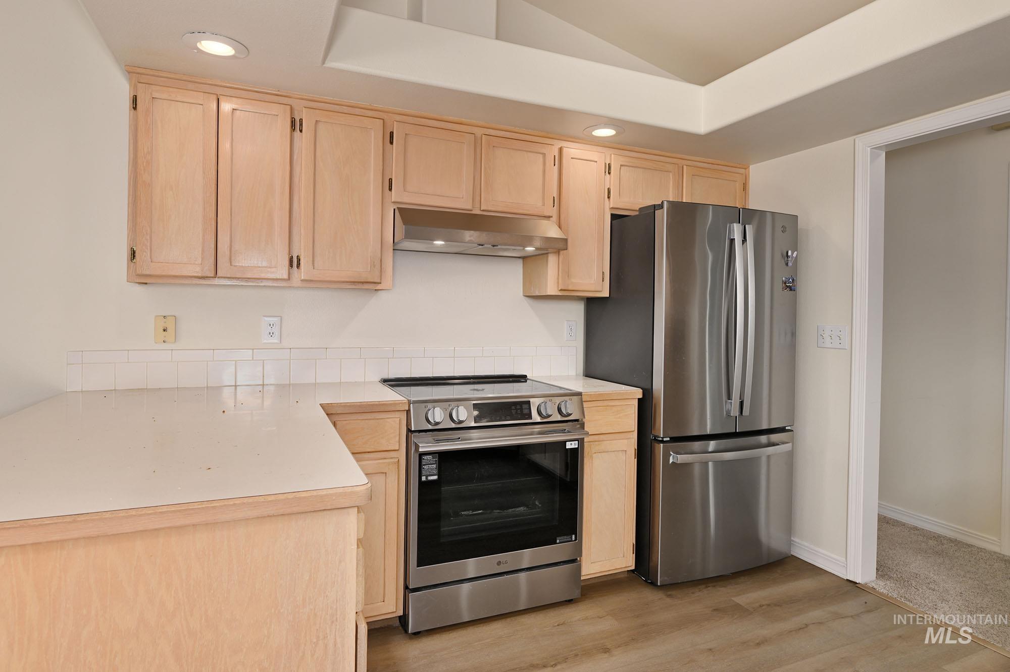 2490 N Victor Way, Meridian, Idaho 83646, 3 Bedrooms, 2 Bathrooms, Residential For Sale, Price $439,900, 98993282