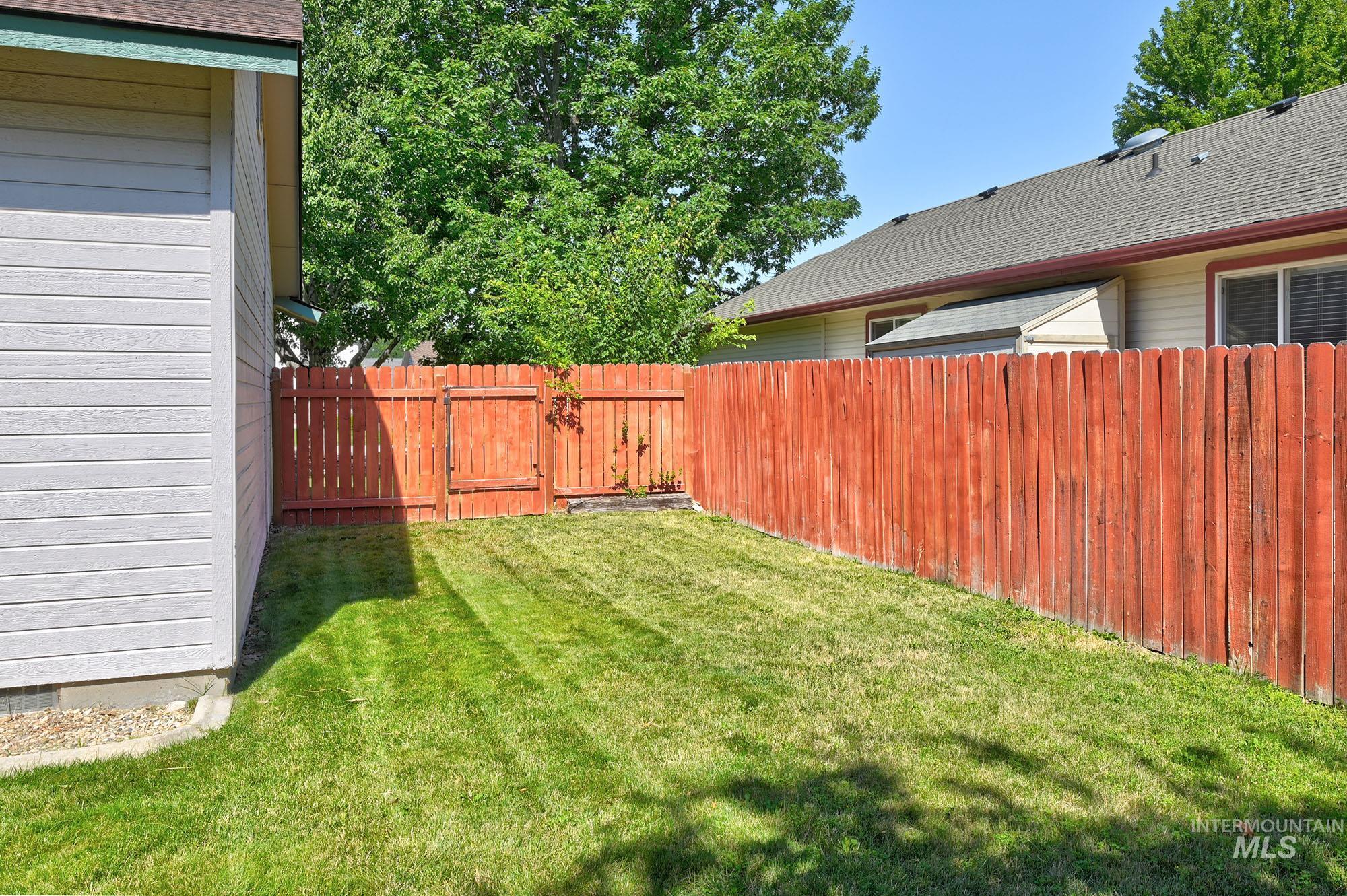 2490 N Victor Way, Meridian, Idaho 83646, 3 Bedrooms, 2 Bathrooms, Residential For Sale, Price $439,900, 98993282