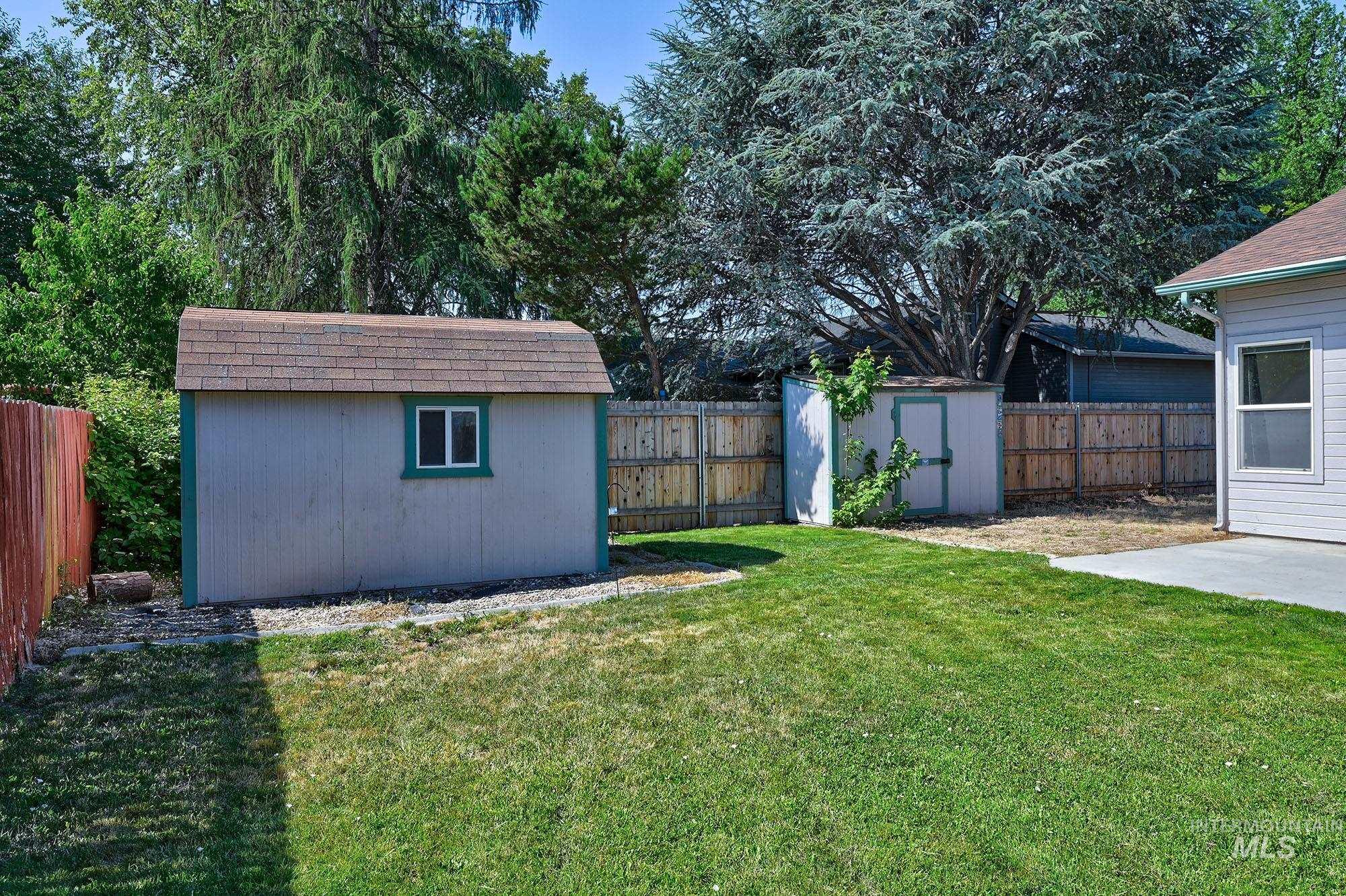 2490 N Victor Way, Meridian, Idaho 83646, 3 Bedrooms, 2 Bathrooms, Residential For Sale, Price $439,900, 98993282