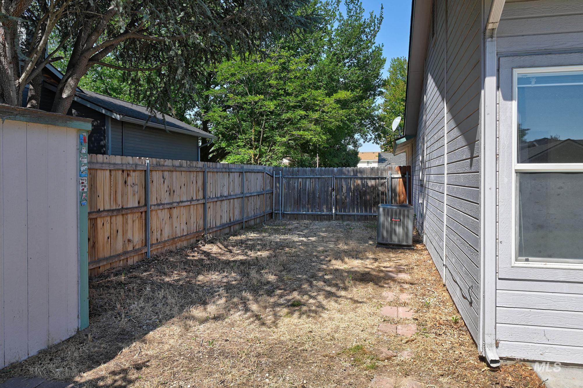 2490 N Victor Way, Meridian, Idaho 83646, 3 Bedrooms, 2 Bathrooms, Residential For Sale, Price $439,900, 98993282
