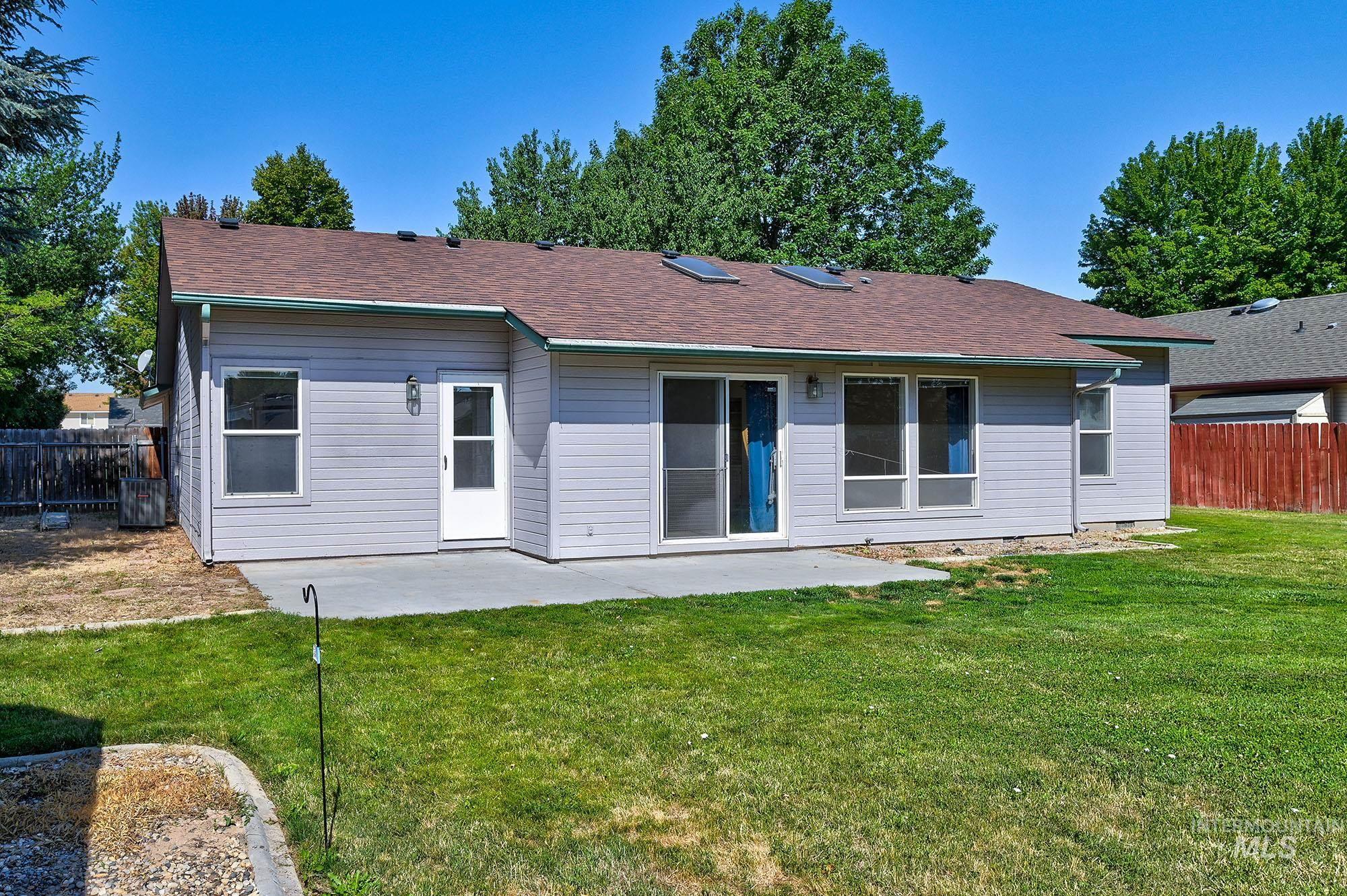 2490 N Victor Way, Meridian, Idaho 83646, 3 Bedrooms, 2 Bathrooms, Residential For Sale, Price $439,900, 98993282