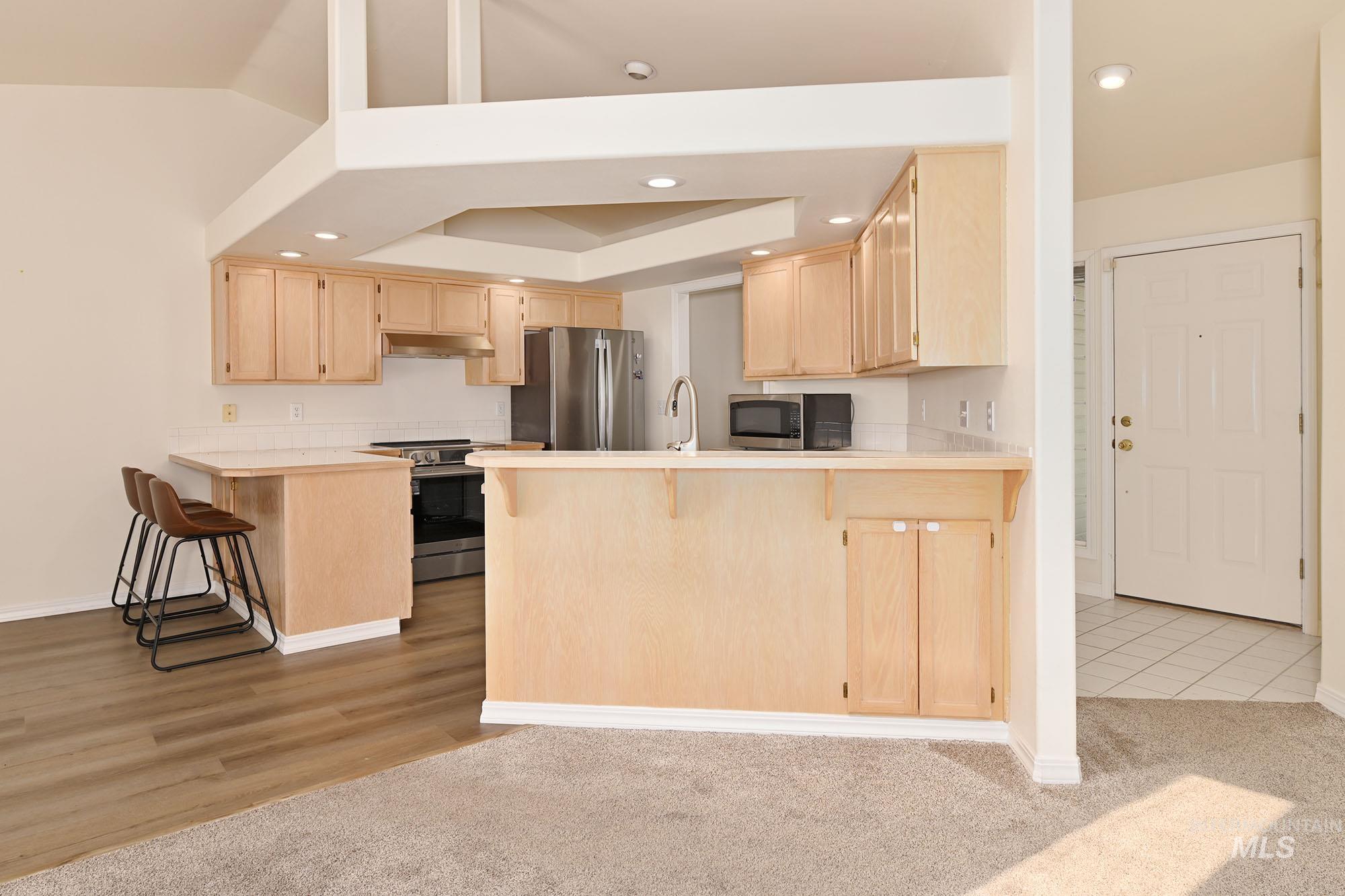 2490 N Victor Way, Meridian, Idaho 83646, 3 Bedrooms, 2 Bathrooms, Residential For Sale, Price $439,900, 98993282