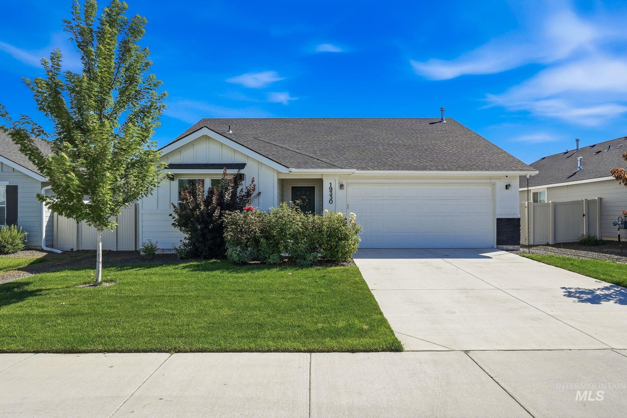 19330 Susquehanna Way, Caldwell, Idaho 83605, 3 Bedrooms, 2 Bathrooms, Residential For Sale, Price $379,900,MLS 98993283