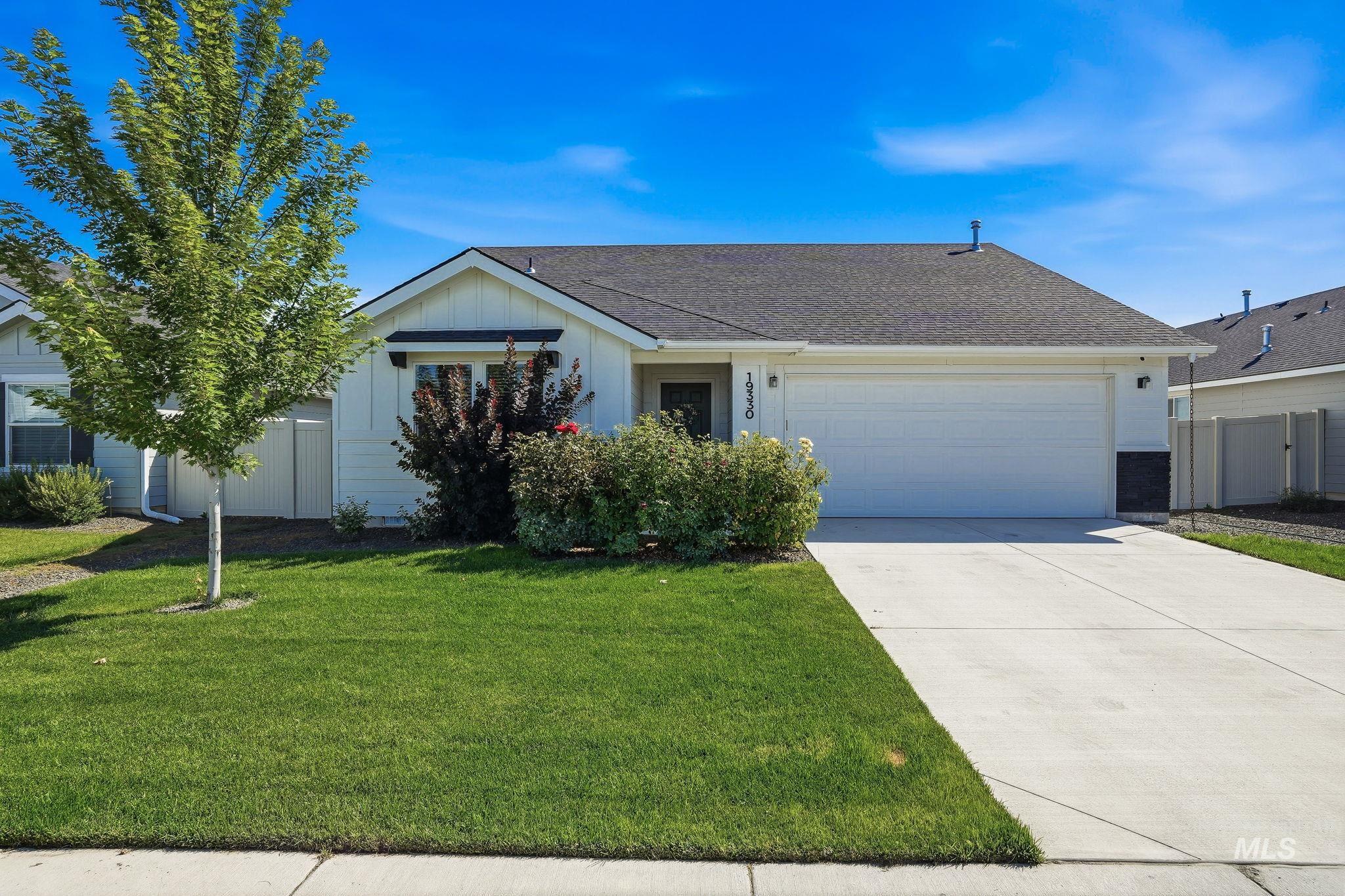 19330 Susquehanna Way, Caldwell, Idaho 83605, 3 Bedrooms, 2 Bathrooms, Residential For Sale, Price $379,900,MLS 98993283