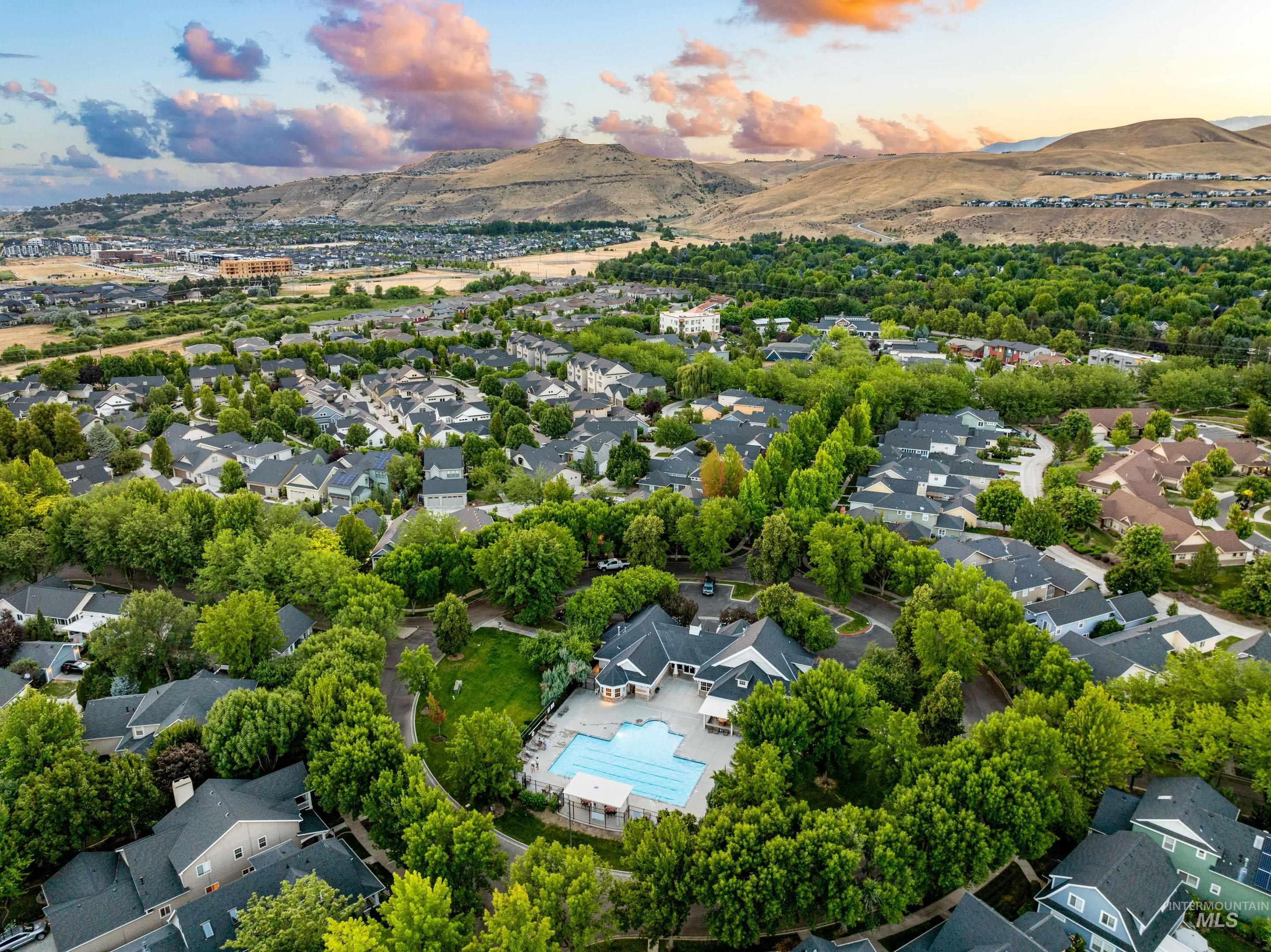 4968 E Arrow Junction Dr, Boise, Idaho 83716, 3 Bedrooms, 2.5 Bathrooms, Residential For Sale, Price $859,900, 98993284