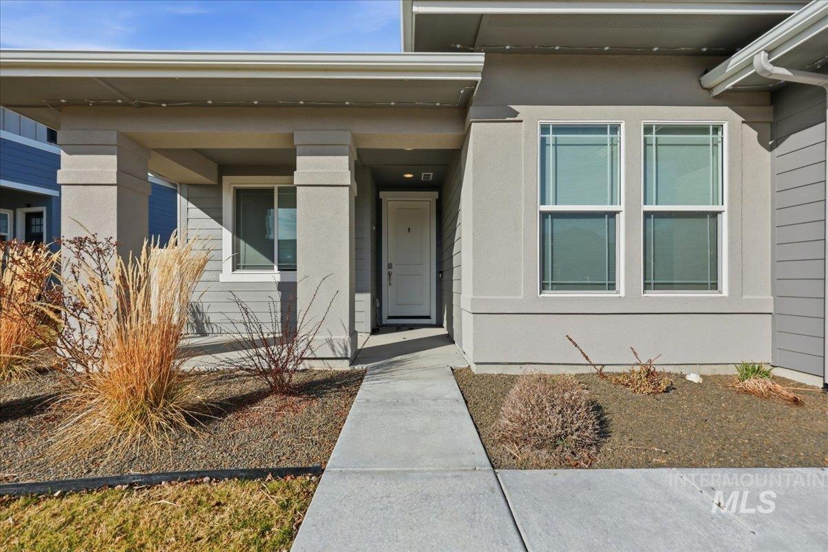 12841 S Milazzo Way, Nampa, Idaho 83686, 3 Bedrooms, 2 Bathrooms, Residential For Sale, Price $444,990,MLS 98993285