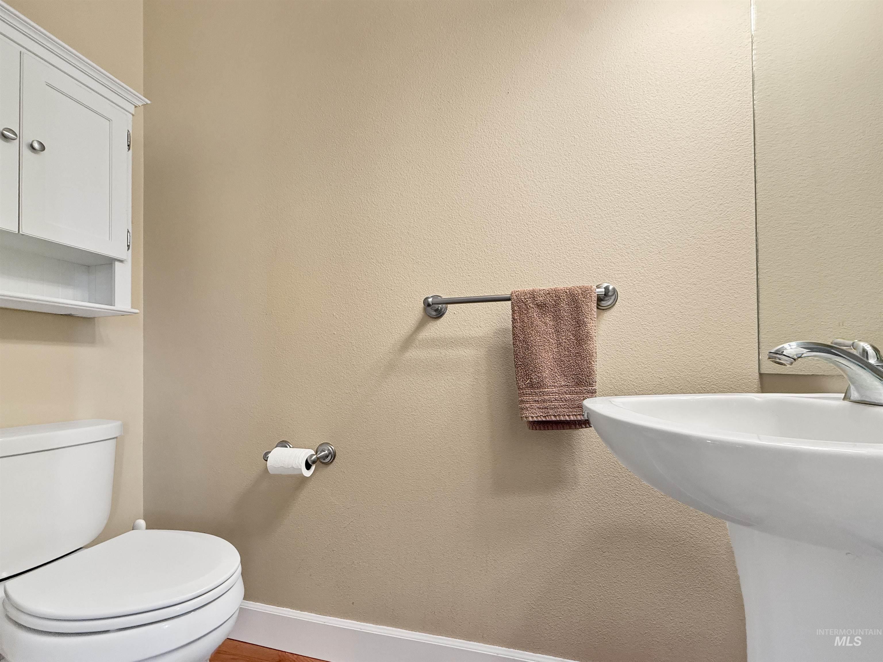 1418 E F Street, Moscow, Idaho 83843-9516, 3 Bedrooms, 2.5 Bathrooms, Residential For Sale, Price $630,000, 98993288