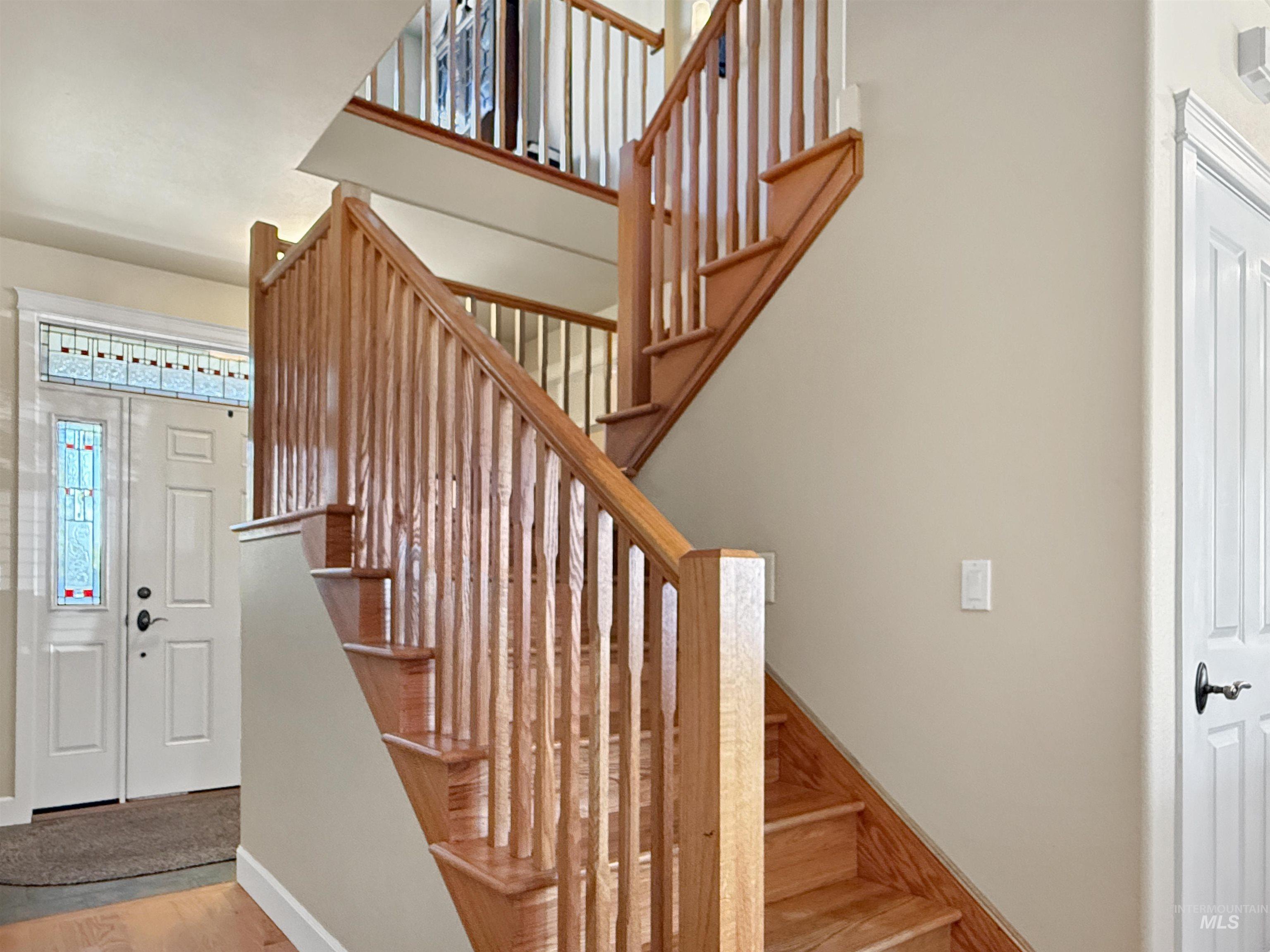 1418 E F Street, Moscow, Idaho 83843-9516, 3 Bedrooms, 2.5 Bathrooms, Residential For Sale, Price $630,000, 98993288
