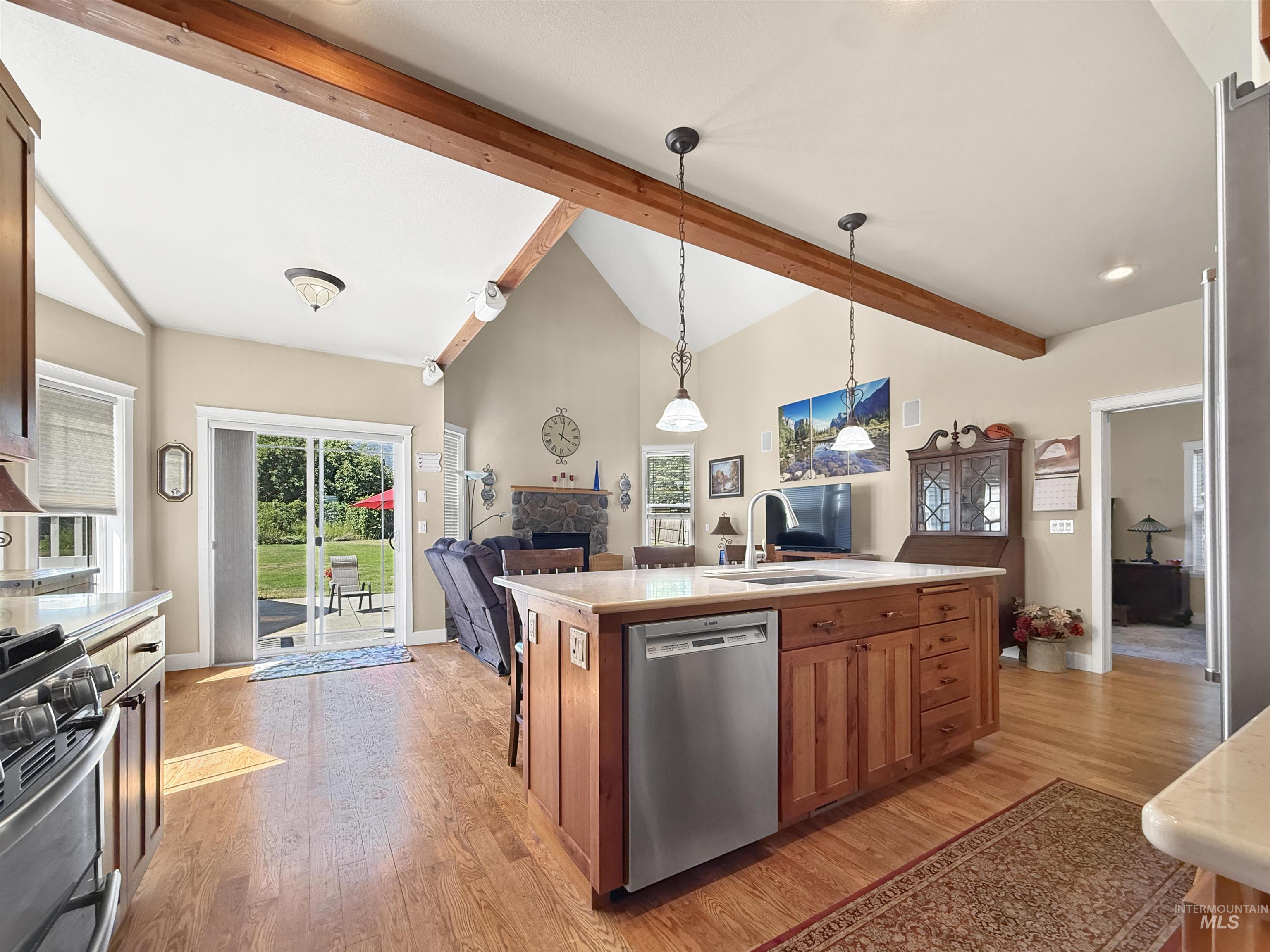 1418 E F Street, Moscow, Idaho 83843-9516, 3 Bedrooms, 2.5 Bathrooms, Residential For Sale, Price $630,000, 98993288