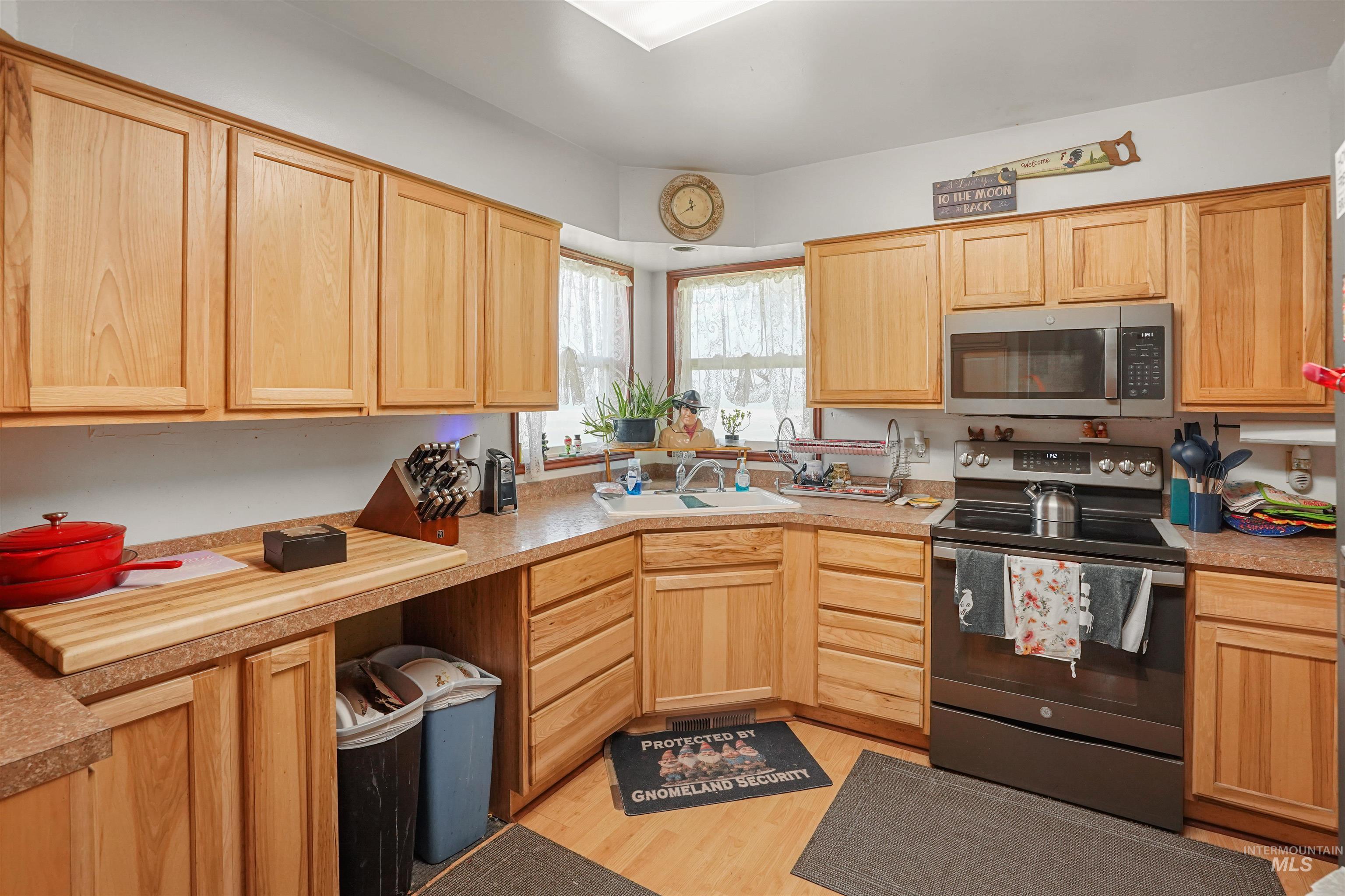 571 E 800 N, Rupert, Idaho 83350, 2 Bedrooms, 1 Bathroom, Residential For Sale, Price $300,000,MLS 98993290