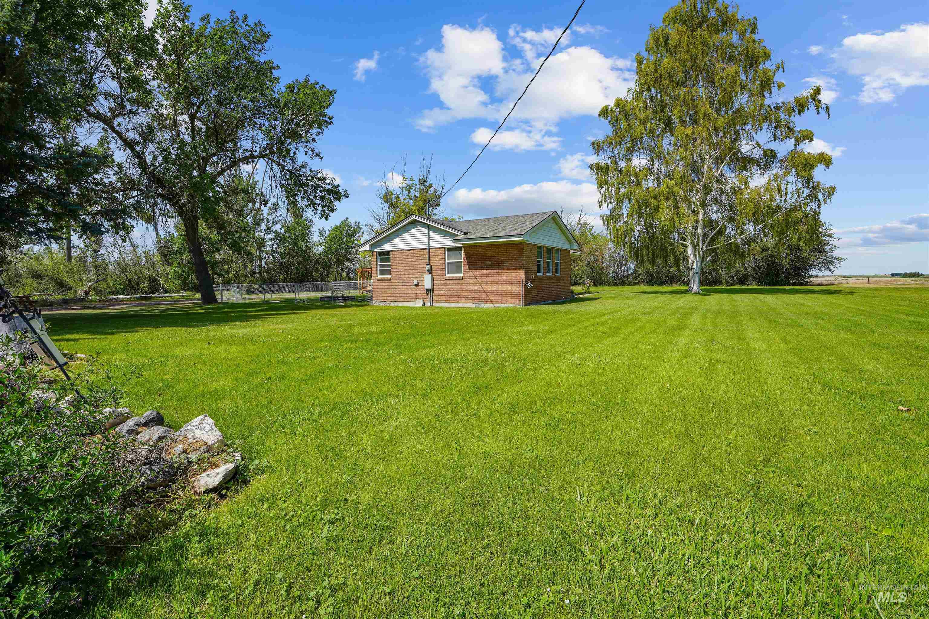 571 E 800 N, Rupert, Idaho 83350, 2 Bedrooms, 1 Bathroom, Residential For Sale, Price $300,000,MLS 98993290