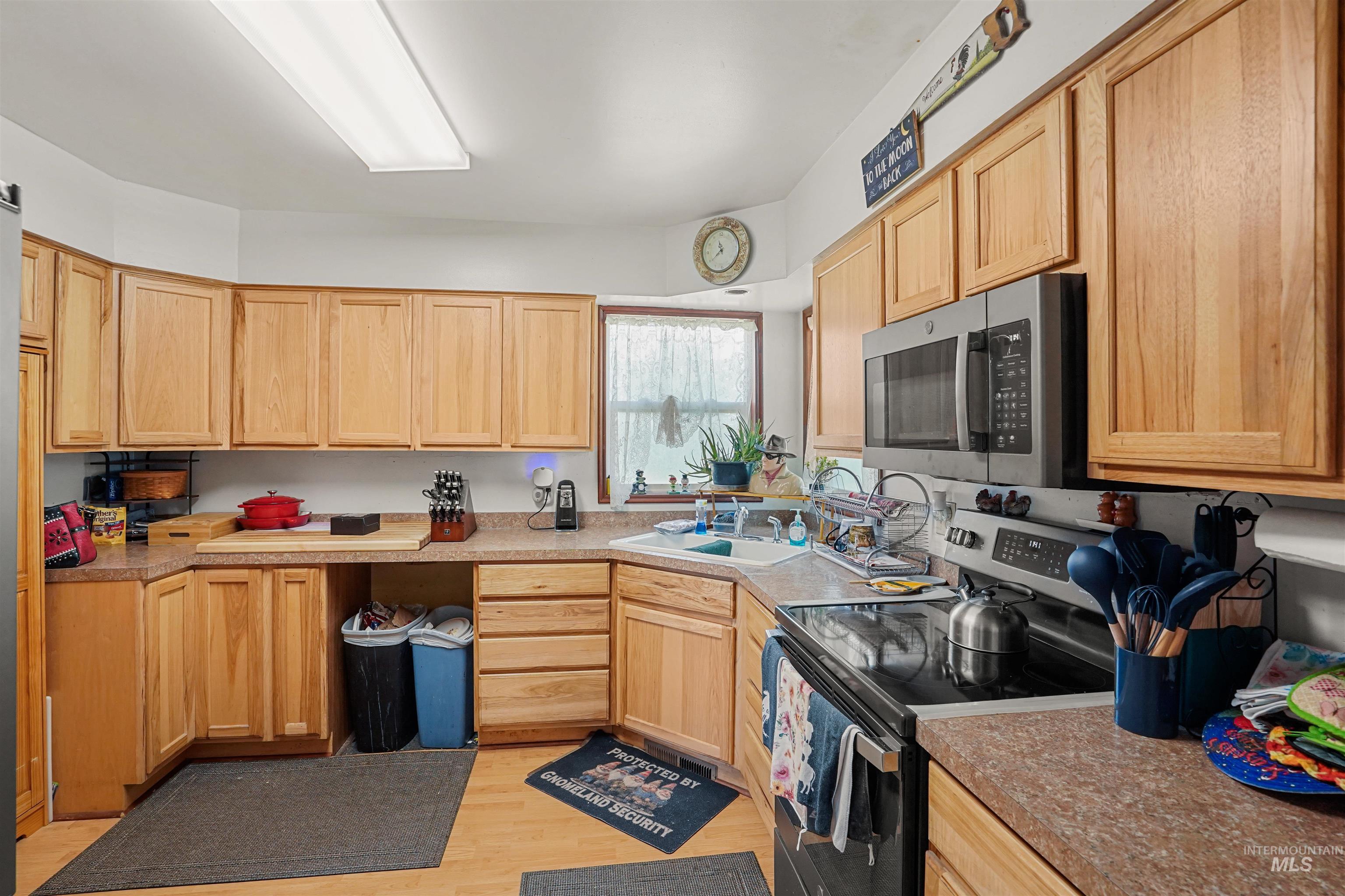 571 E 800 N, Rupert, Idaho 83350, 2 Bedrooms, 1 Bathroom, Residential For Sale, Price $300,000,MLS 98993290