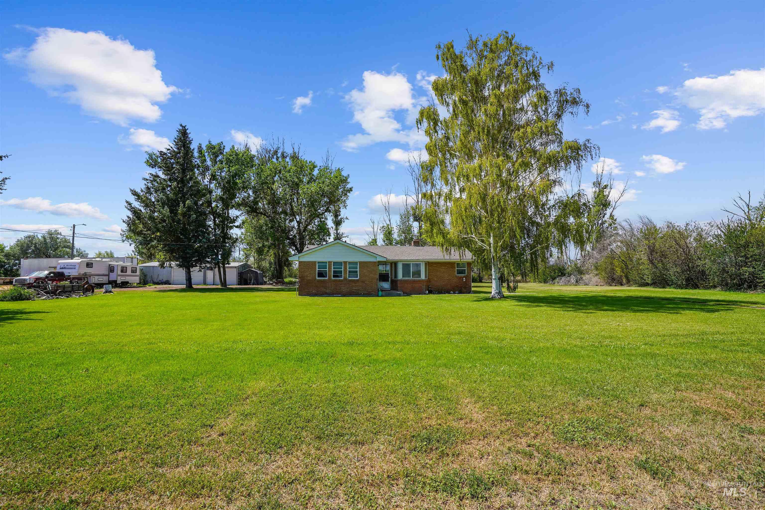 571 E 800 N, Rupert, Idaho 83350, 2 Bedrooms, 1 Bathroom, Residential For Sale, Price $300,000,MLS 98993290