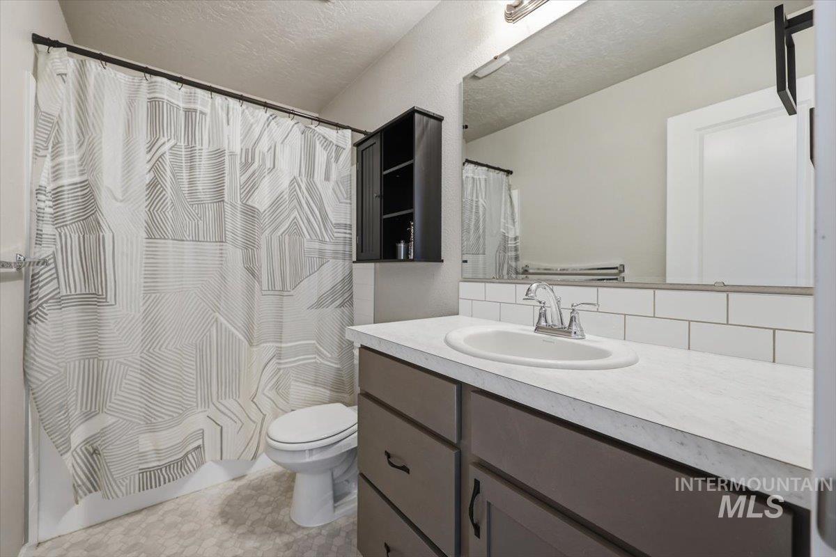 11321 W Broadstone St, Nampa, Idaho 83651, 3 Bedrooms, 3 Bathrooms, Residential For Sale, Price $495,000, 98993292