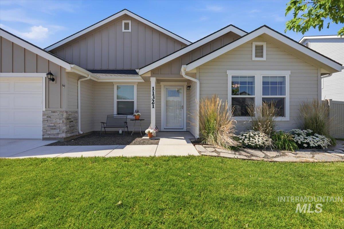 11321 W Broadstone St, Nampa, Idaho 83651, 3 Bedrooms, 3 Bathrooms, Residential For Sale, Price $495,000, 98993292