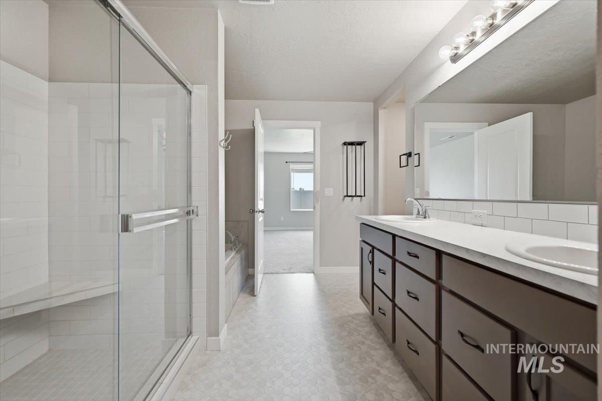 11321 W Broadstone St, Nampa, Idaho 83651, 3 Bedrooms, 3 Bathrooms, Residential For Sale, Price $495,000, 98993292