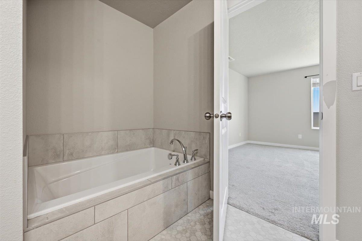 11321 W Broadstone St, Nampa, Idaho 83651, 3 Bedrooms, 3 Bathrooms, Residential For Sale, Price $495,000, 98993292