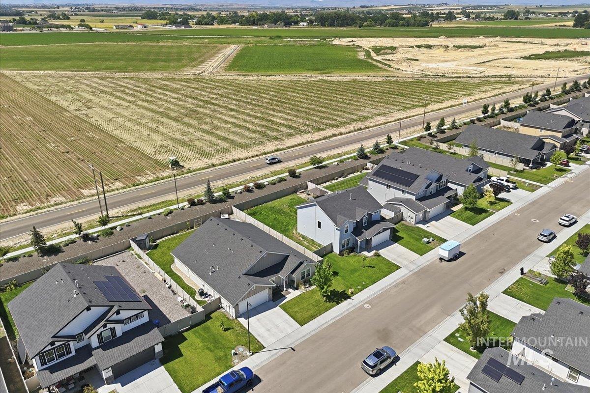 11321 W Broadstone St, Nampa, Idaho 83651, 3 Bedrooms, 3 Bathrooms, Residential For Sale, Price $495,000, 98993292