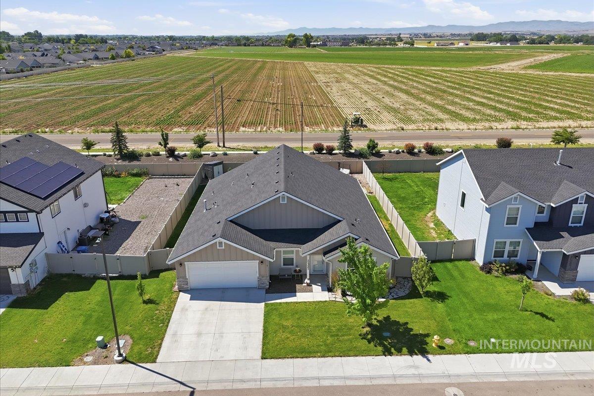 11321 W Broadstone St, Nampa, Idaho 83651, 3 Bedrooms, 3 Bathrooms, Residential For Sale, Price $495,000, 98993292