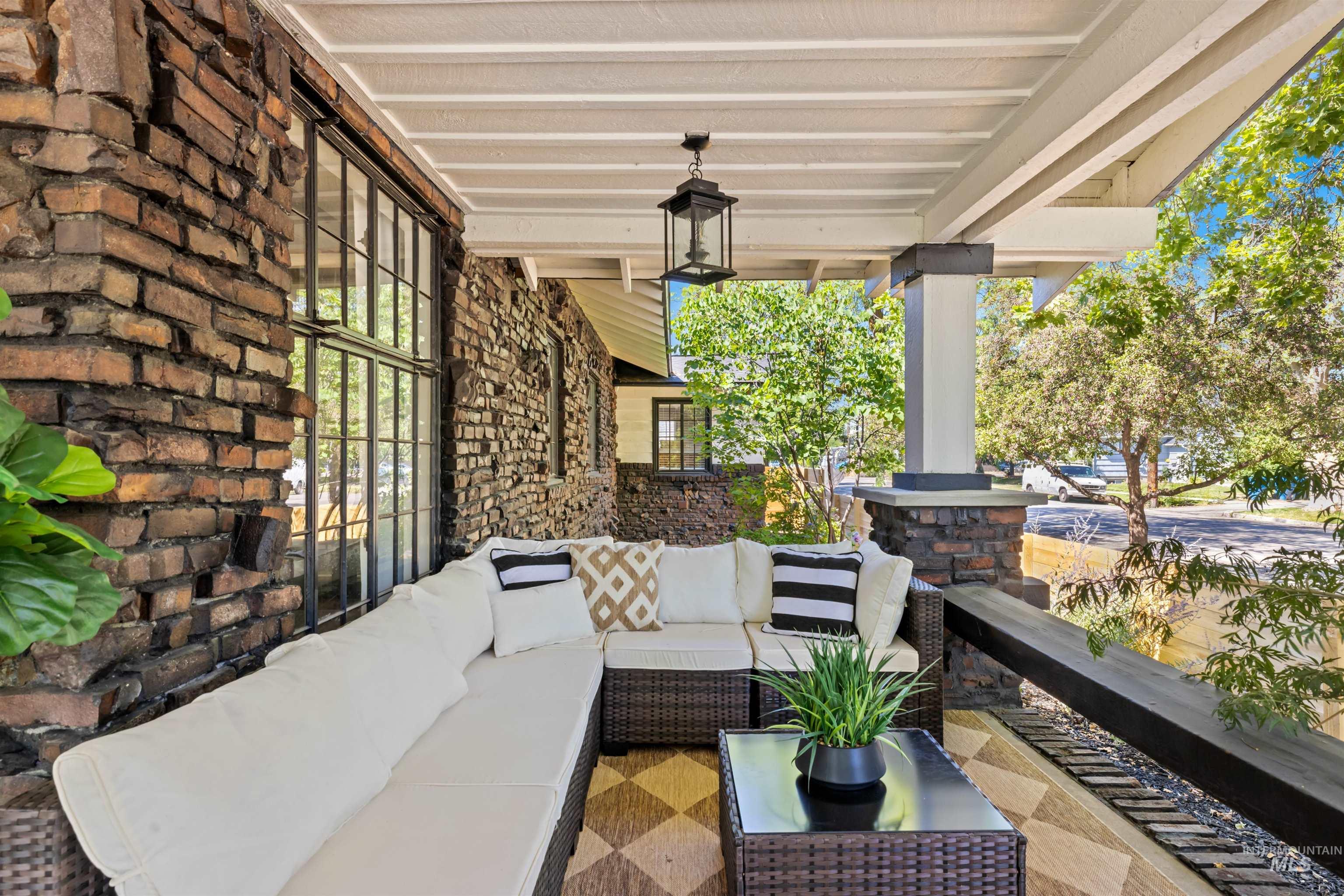 1423 W Franklin Street, Boise, Idaho 83702, 4 Bedrooms, 4 Bathrooms, Residential For Sale, Price $1,395,000, 98993296