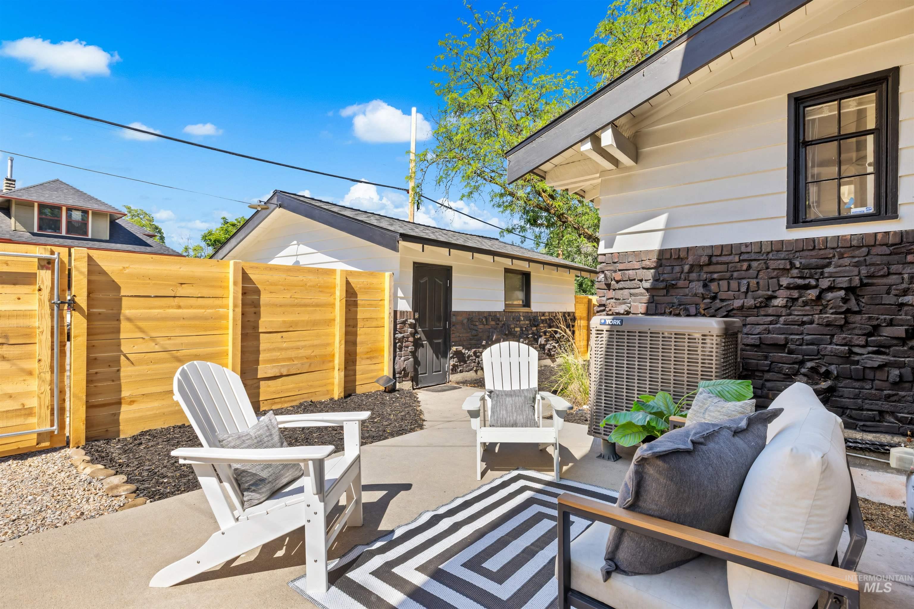1423 W Franklin Street, Boise, Idaho 83702, 4 Bedrooms, 4 Bathrooms, Residential For Sale, Price $1,395,000, 98993296