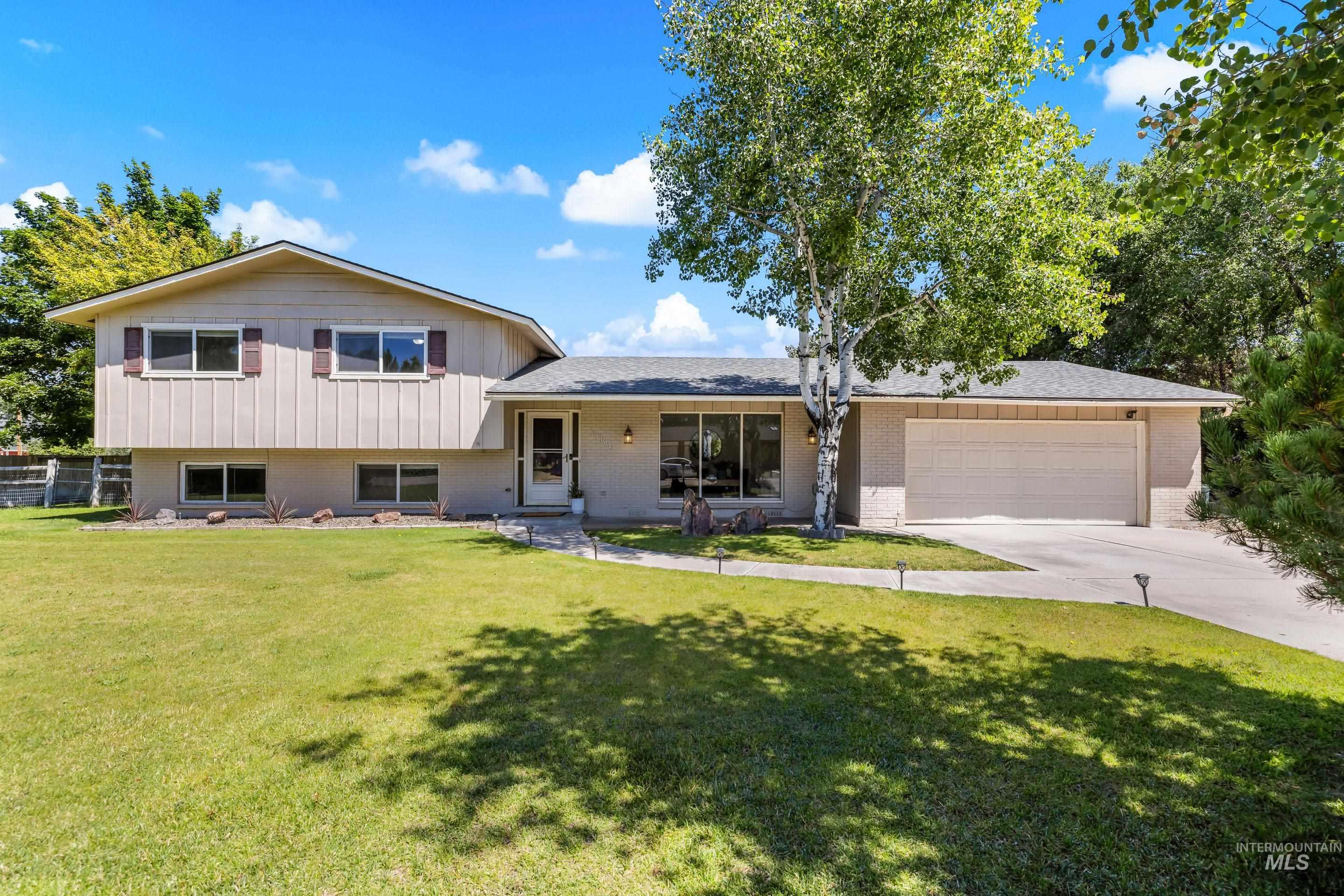 10100 W Saranac Dr, Boise, Idaho 83709, 4 Bedrooms, 3 Bathrooms, Residential For Sale, Price $774,900, 98993298