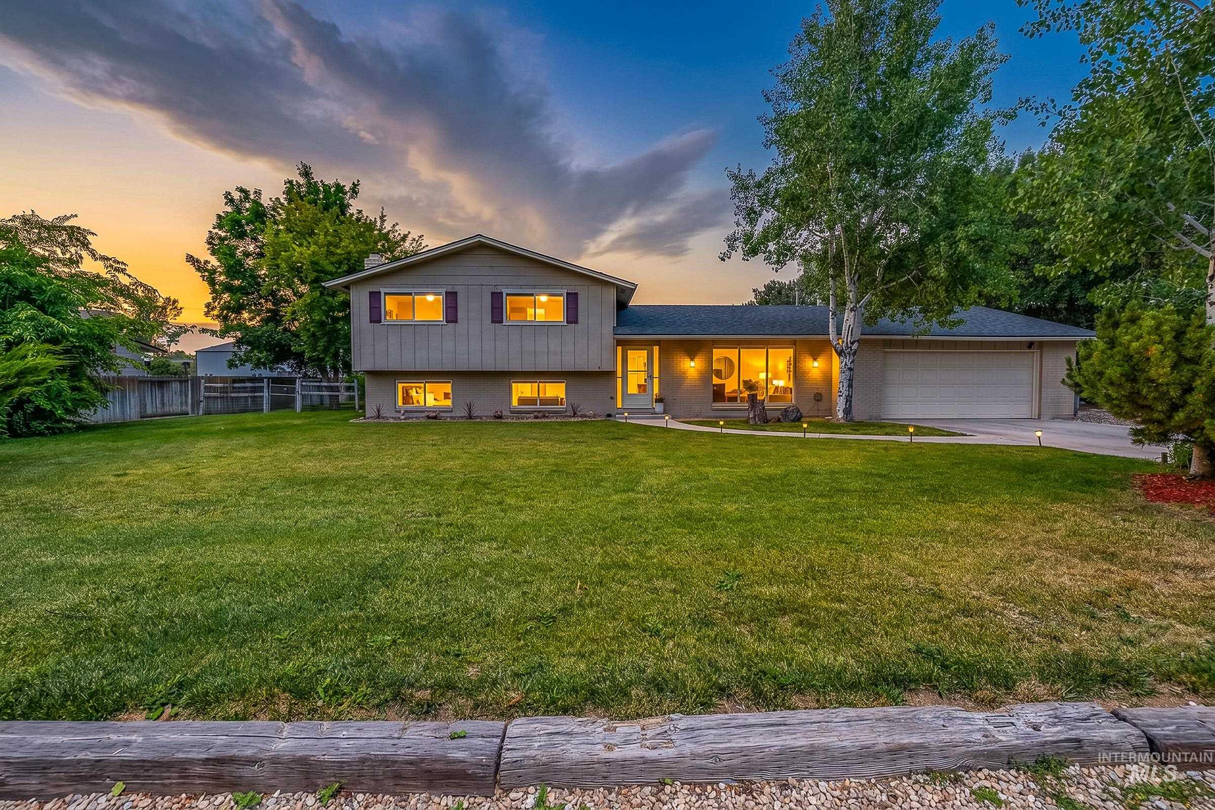 10100 W Saranac Dr, Boise, Idaho 83709, 4 Bedrooms, 3 Bathrooms, Residential For Sale, Price $774,900, 98993298
