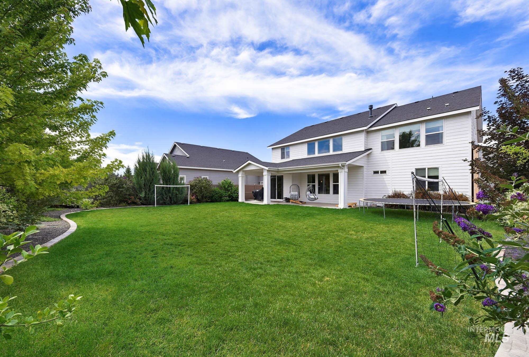 2867 E Lawton Dr, Meridian, Idaho 83642, 4 Bedrooms, 3.5 Bathrooms, Residential For Sale, Price $885,000, 98993306