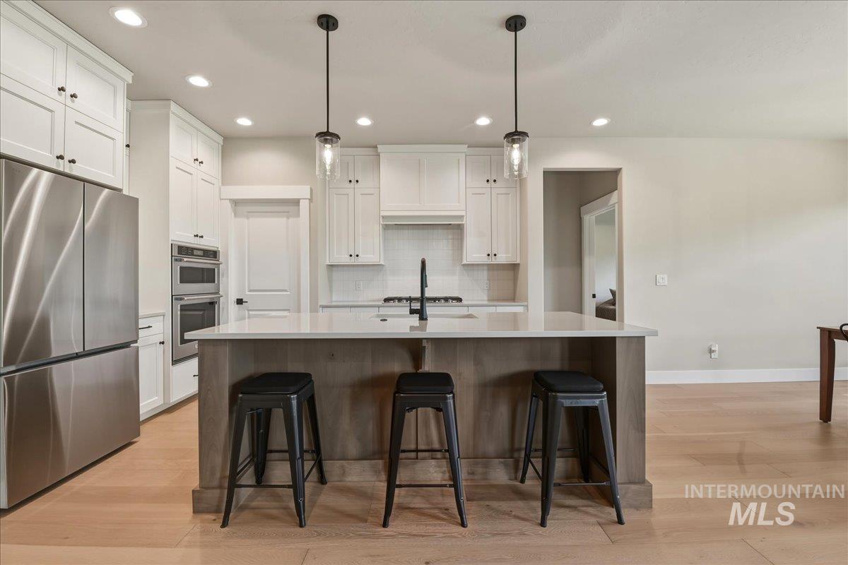 6519 E Richter Dr, Eagle, Idaho 83629, 3 Bedrooms, 2 Bathrooms, Residential For Sale, Price $574,990,MLS 98993308