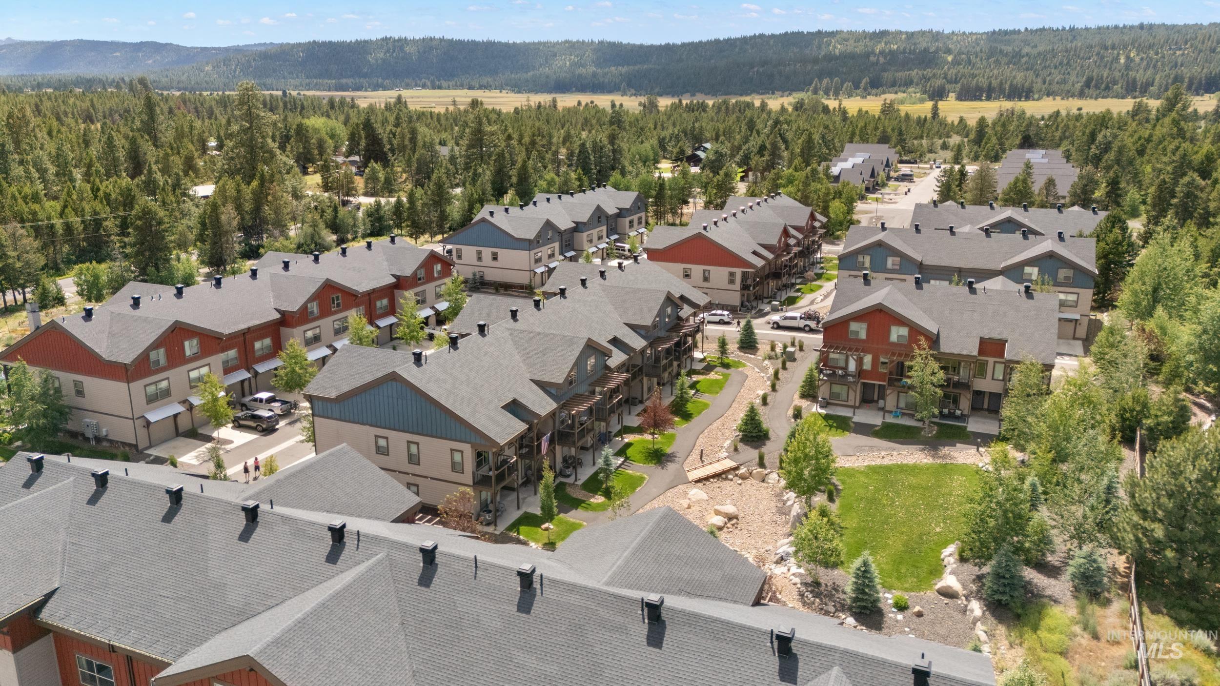 314 Broken Creek, McCall, Idaho 83638, 3 Bedrooms, 3 Bathrooms, Residential For Sale, Price $569,900,MLS 98993309
