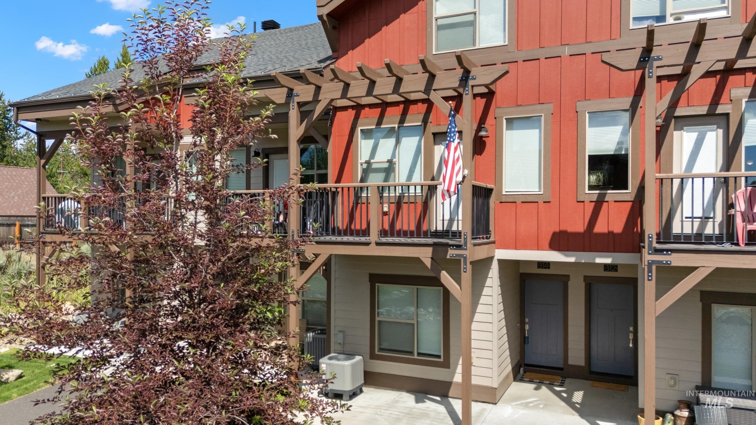 314 Broken Creek, McCall, Idaho 83638, 3 Bedrooms, 3 Bathrooms, Residential For Sale, Price $569,900,MLS 98993309