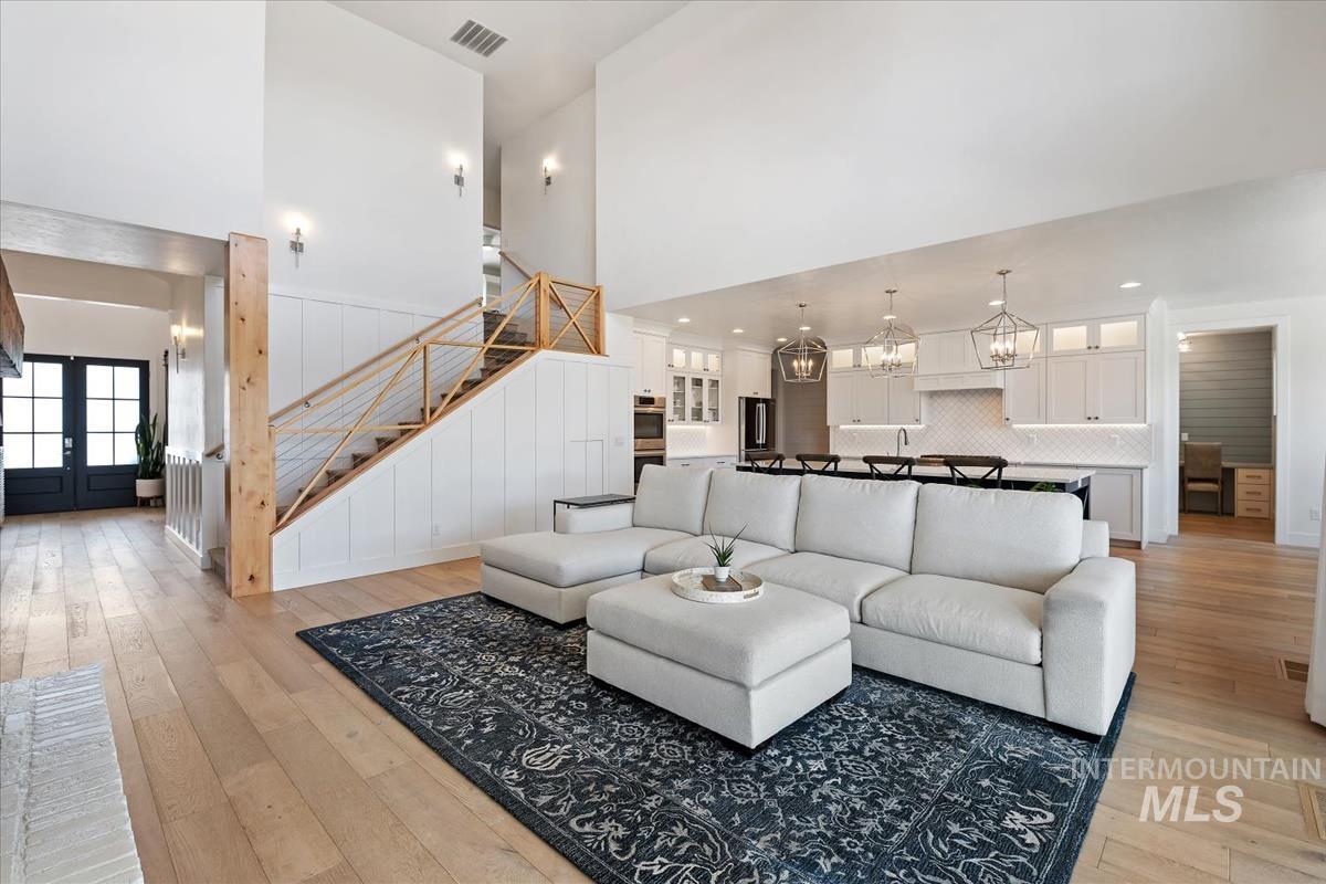 1001 N Triathlon Ave, Eagle, Idaho 83616, 5 Bedrooms, 4.5 Bathrooms, Residential For Sale, Price $1,899,000, 98993310