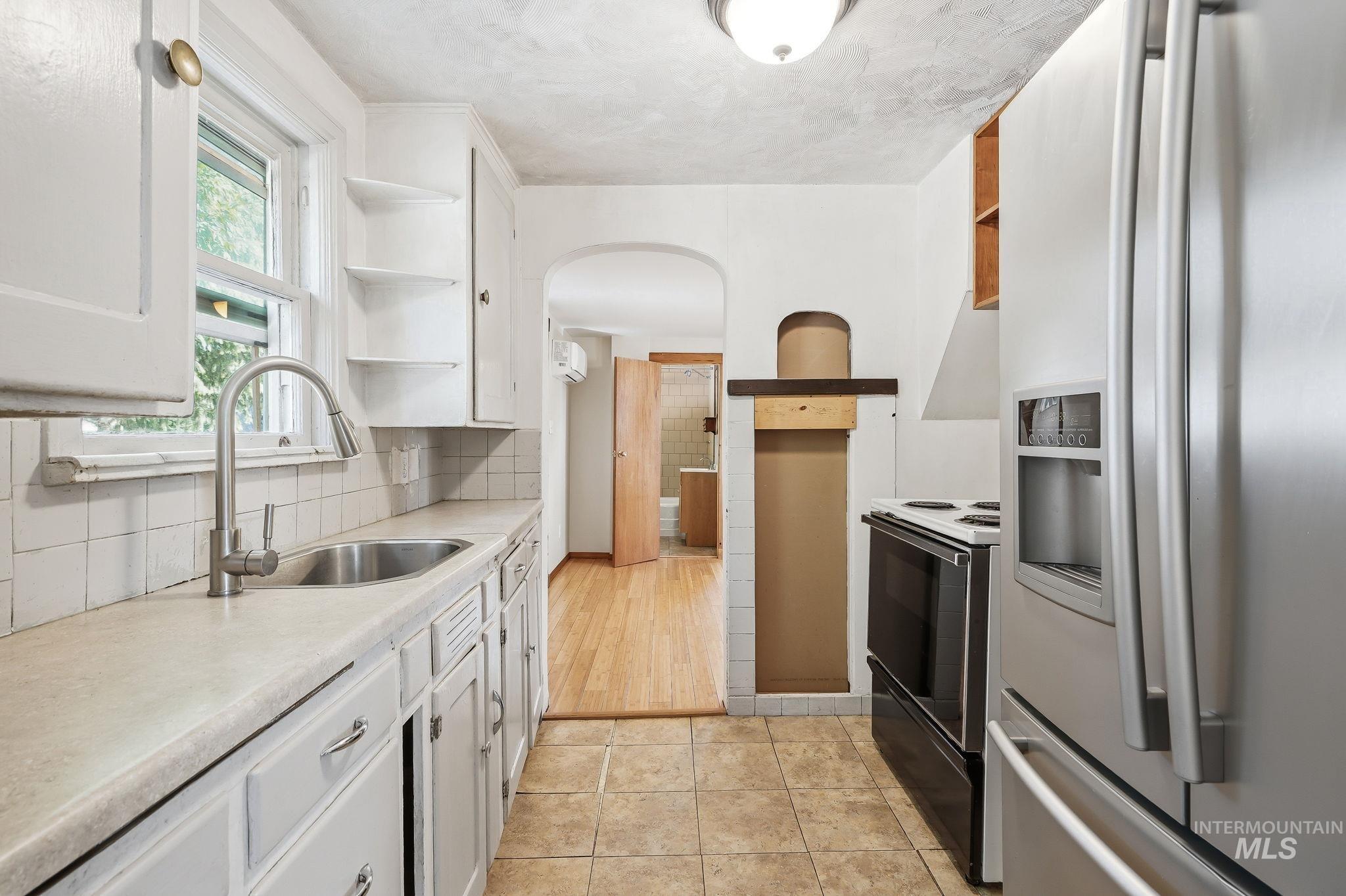 2119 N Hartman St, Boise, Idaho 83704, 2 Bedrooms, 1 Bathroom, Residential For Sale, Price $330,000,MLS 98993314