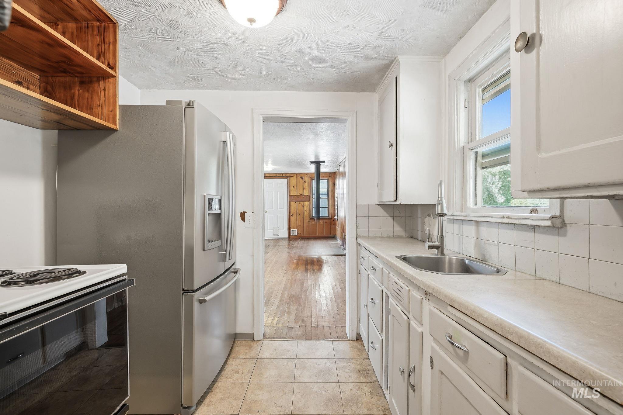 2119 N Hartman St, Boise, Idaho 83704, 2 Bedrooms, 1 Bathroom, Residential For Sale, Price $330,000,MLS 98993314
