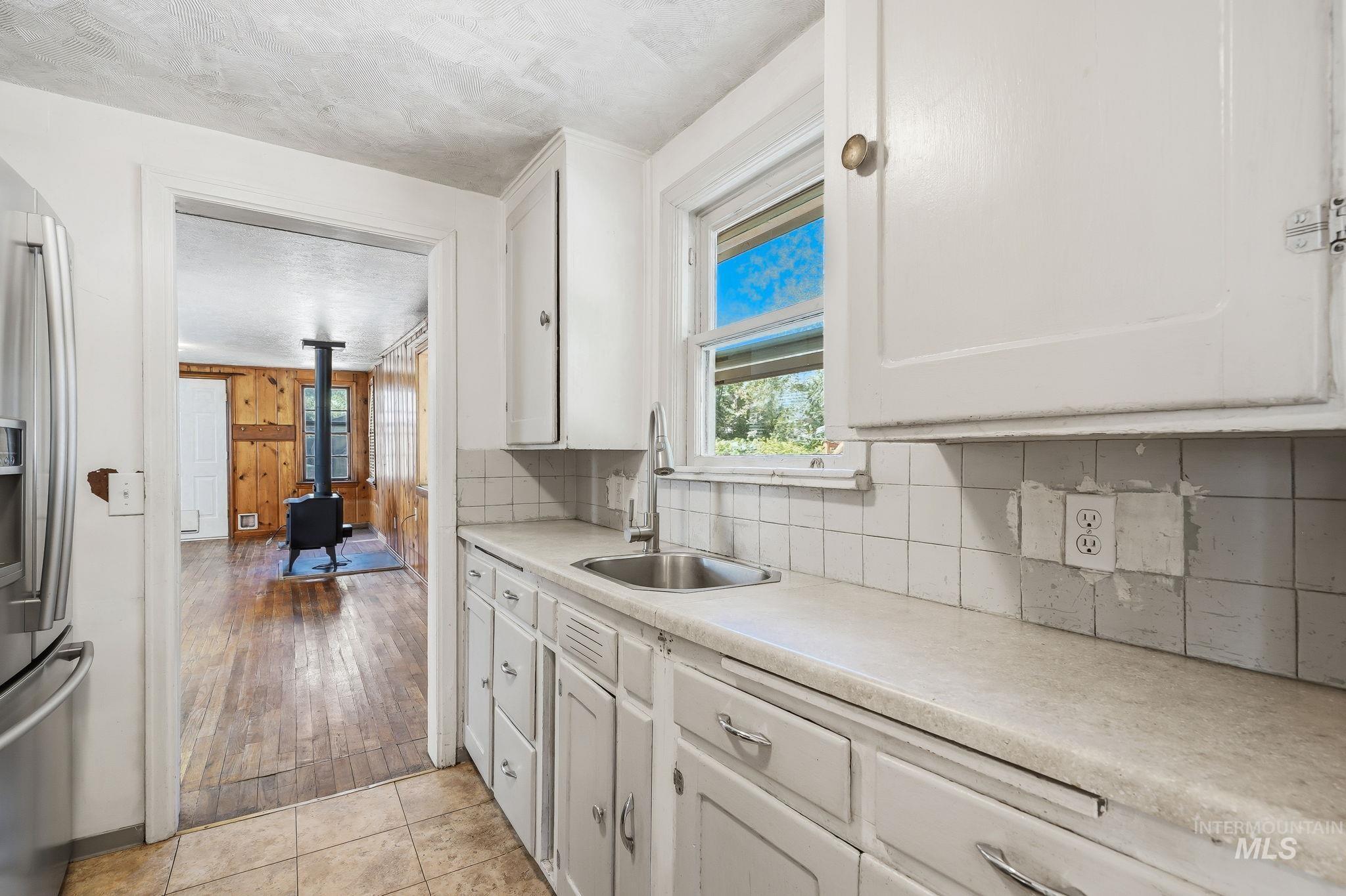 2119 N Hartman St, Boise, Idaho 83704, 2 Bedrooms, 1 Bathroom, Residential For Sale, Price $330,000,MLS 98993314