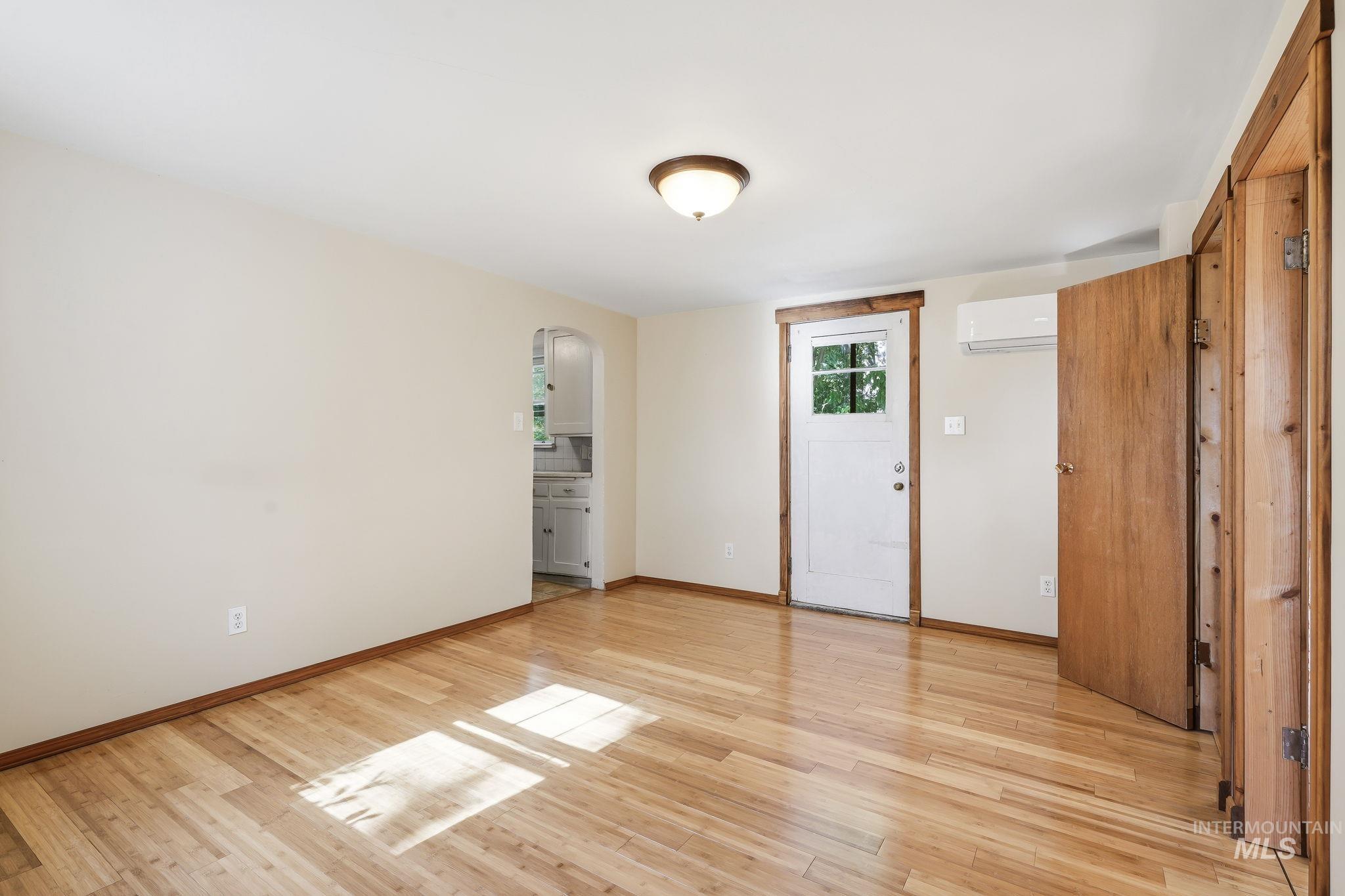 2119 N Hartman St, Boise, Idaho 83704, 2 Bedrooms, 1 Bathroom, Residential For Sale, Price $330,000,MLS 98993314