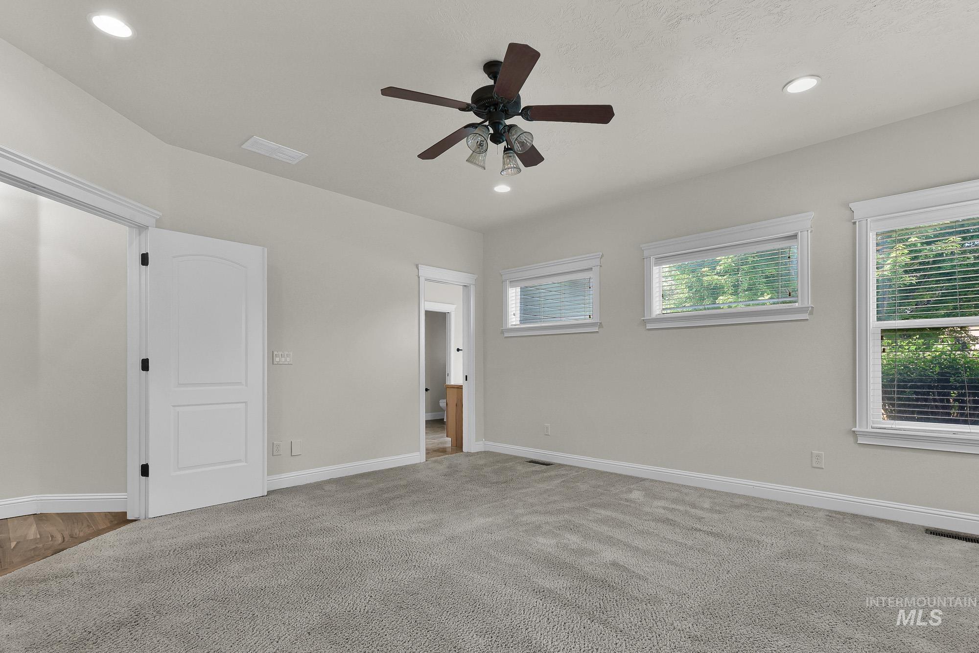2172 W Cedar Grove, Meridian, Idaho 83646, 5 Bedrooms, 3.5 Bathrooms, Residential For Sale, Price $750,000, 98993315