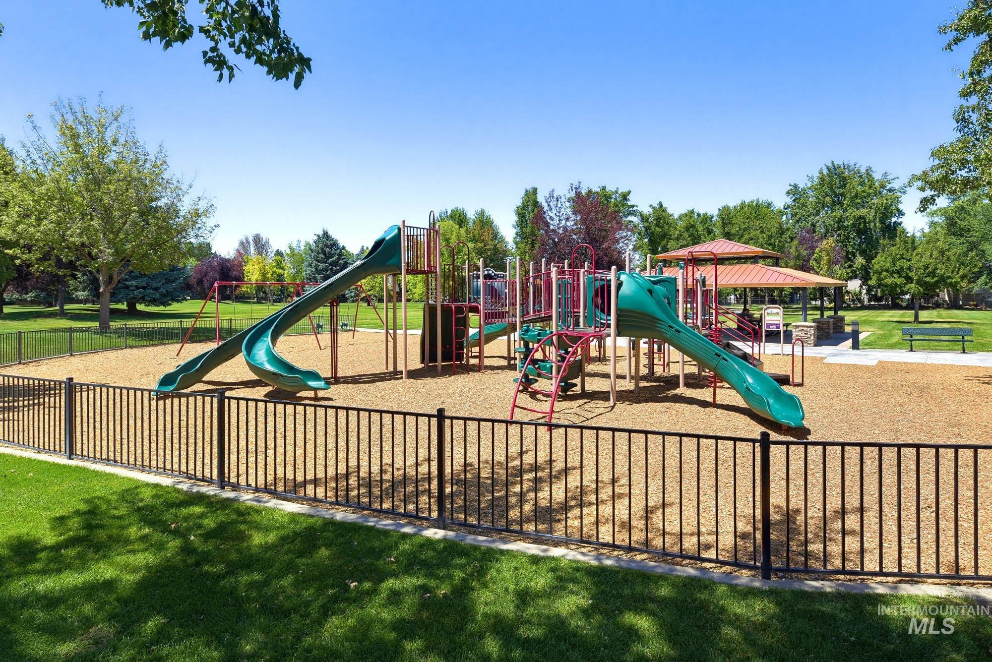 2172 W Cedar Grove, Meridian, Idaho 83646, 5 Bedrooms, 3.5 Bathrooms, Residential For Sale, Price $750,000, 98993315