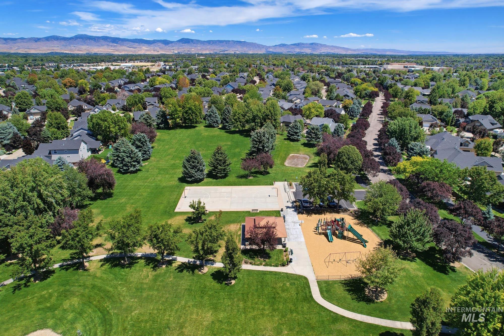 2172 W Cedar Grove, Meridian, Idaho 83646, 5 Bedrooms, 3.5 Bathrooms, Residential For Sale, Price $750,000, 98993315