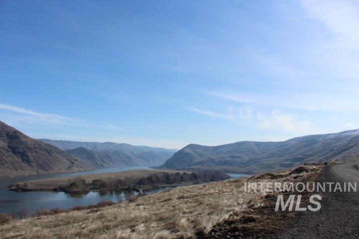 NNA Silcott Road, Clarkston, Washington 99403, Land For Sale, Price $1,890,000, 98993317